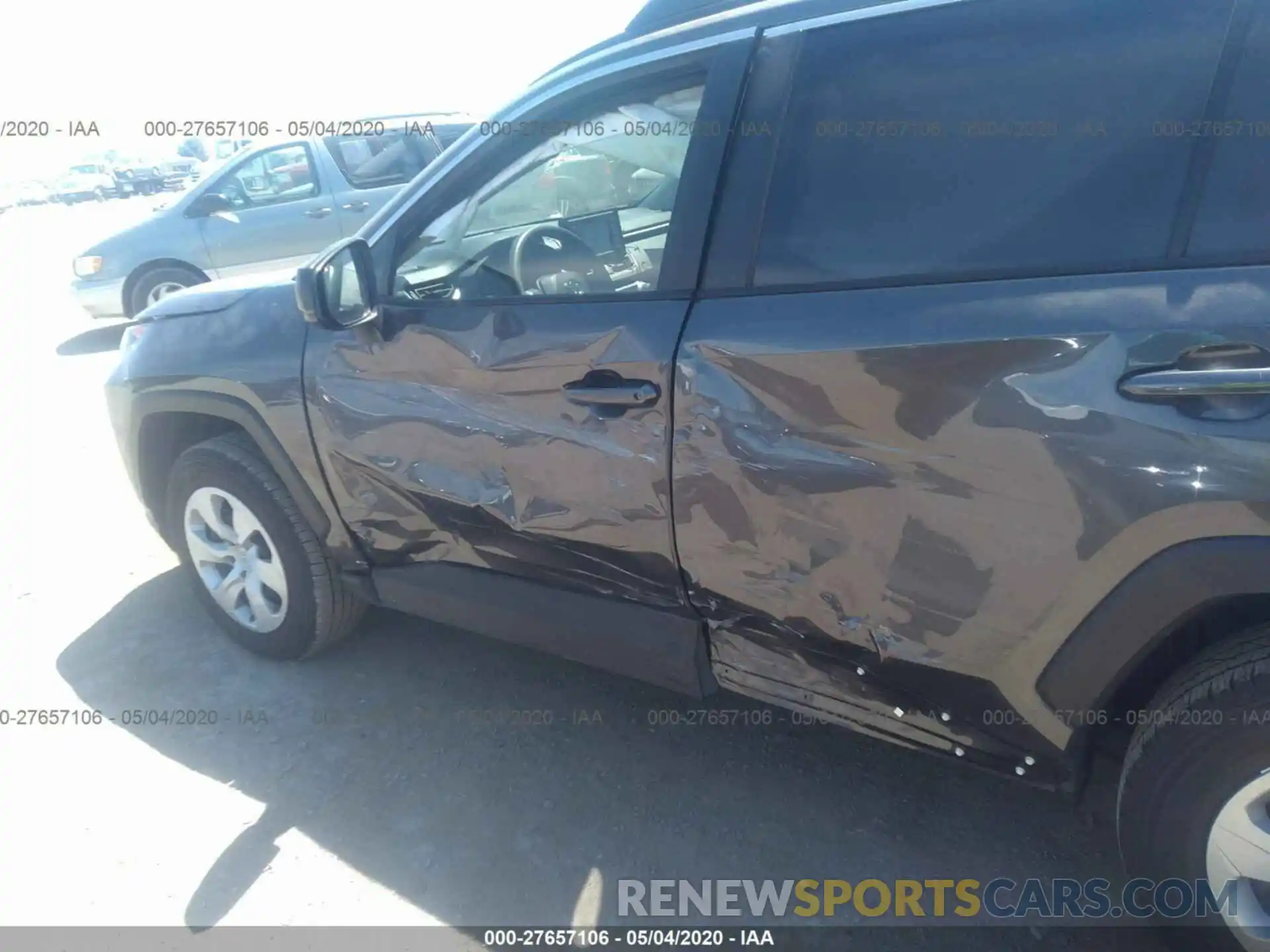 6 Photograph of a damaged car JTMH1RFV9KJ008778 TOYOTA RAV4 2019