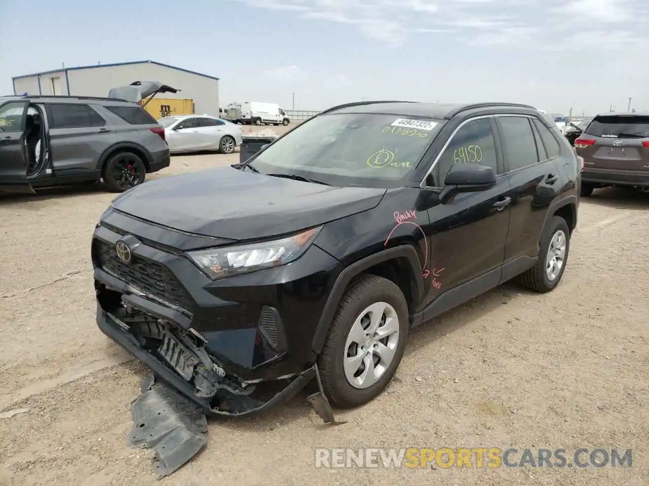 2 Photograph of a damaged car JTMH1RFV9KJ011826 TOYOTA RAV4 2019