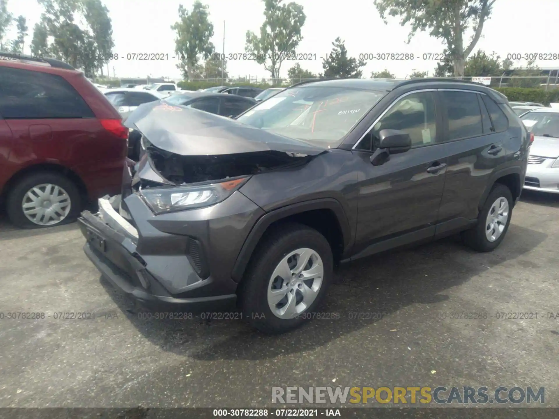 2 Photograph of a damaged car JTMH1RFV9KJ012975 TOYOTA RAV4 2019