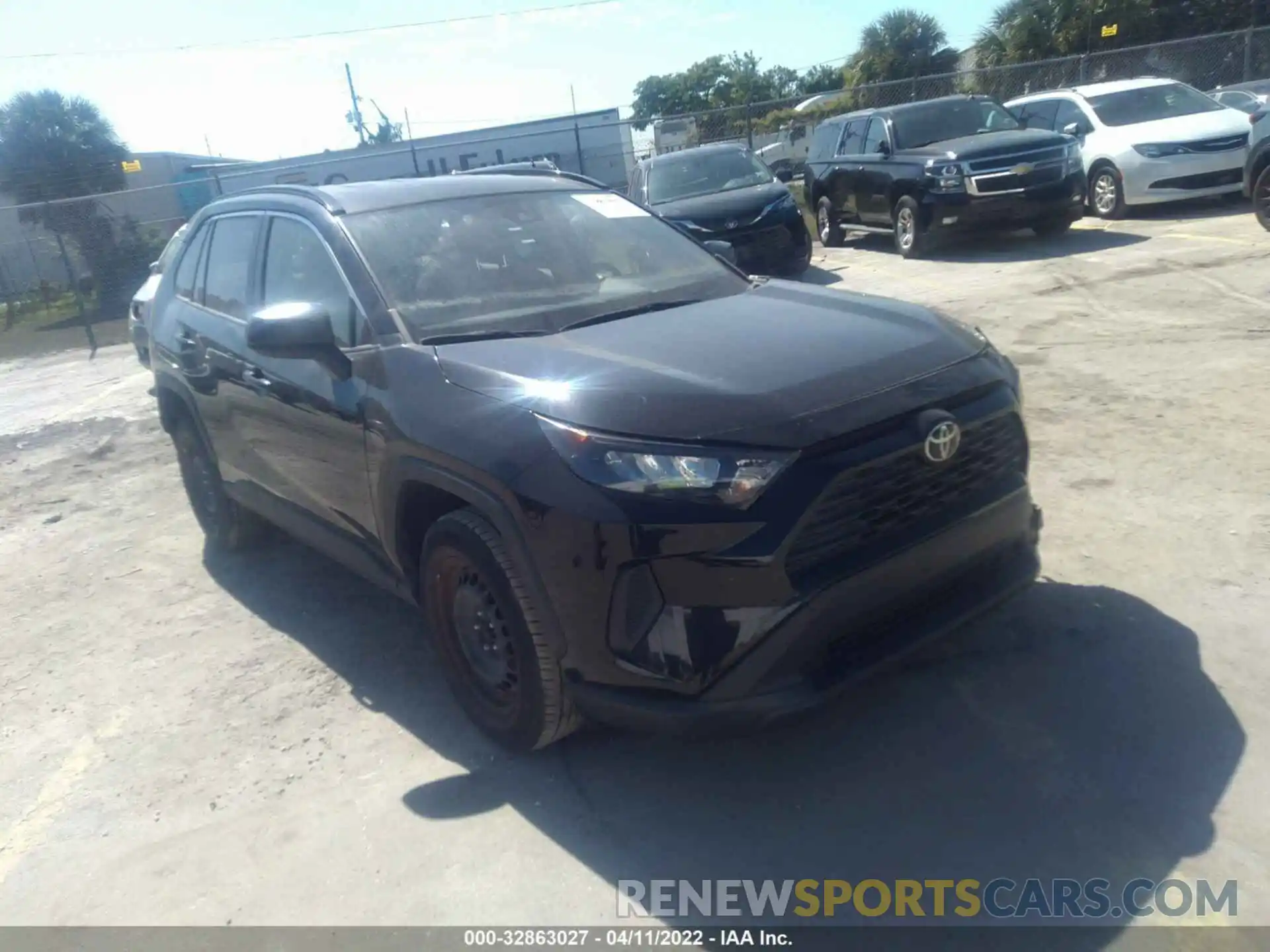 1 Фотография поврежденного автомобиля JTMH1RFVXKD005354 TOYOTA RAV4 2019