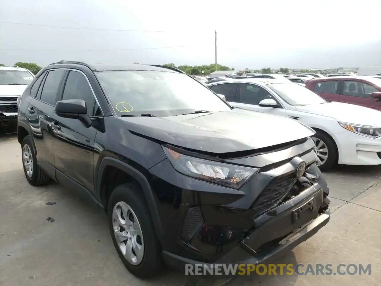 1 Photograph of a damaged car JTMH1RFVXKD005791 TOYOTA RAV4 2019