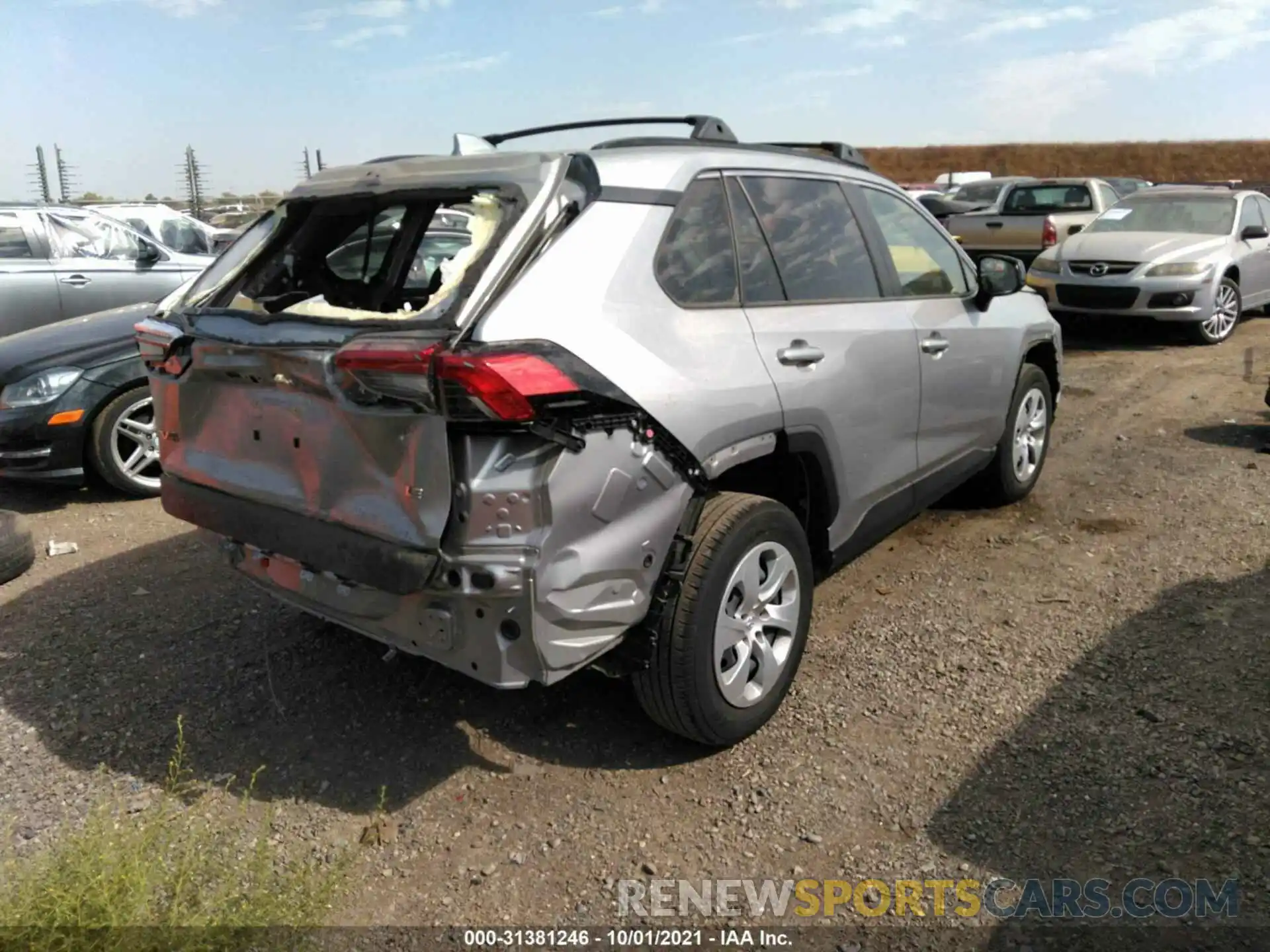 4 Photograph of a damaged car JTMH1RFVXKD013728 TOYOTA RAV4 2019