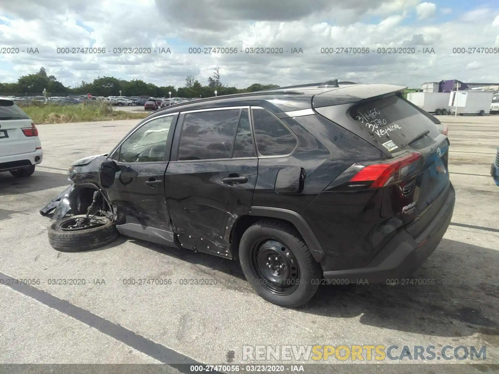 3 Photograph of a damaged car JTMH1RFVXKD014376 TOYOTA RAV4 2019