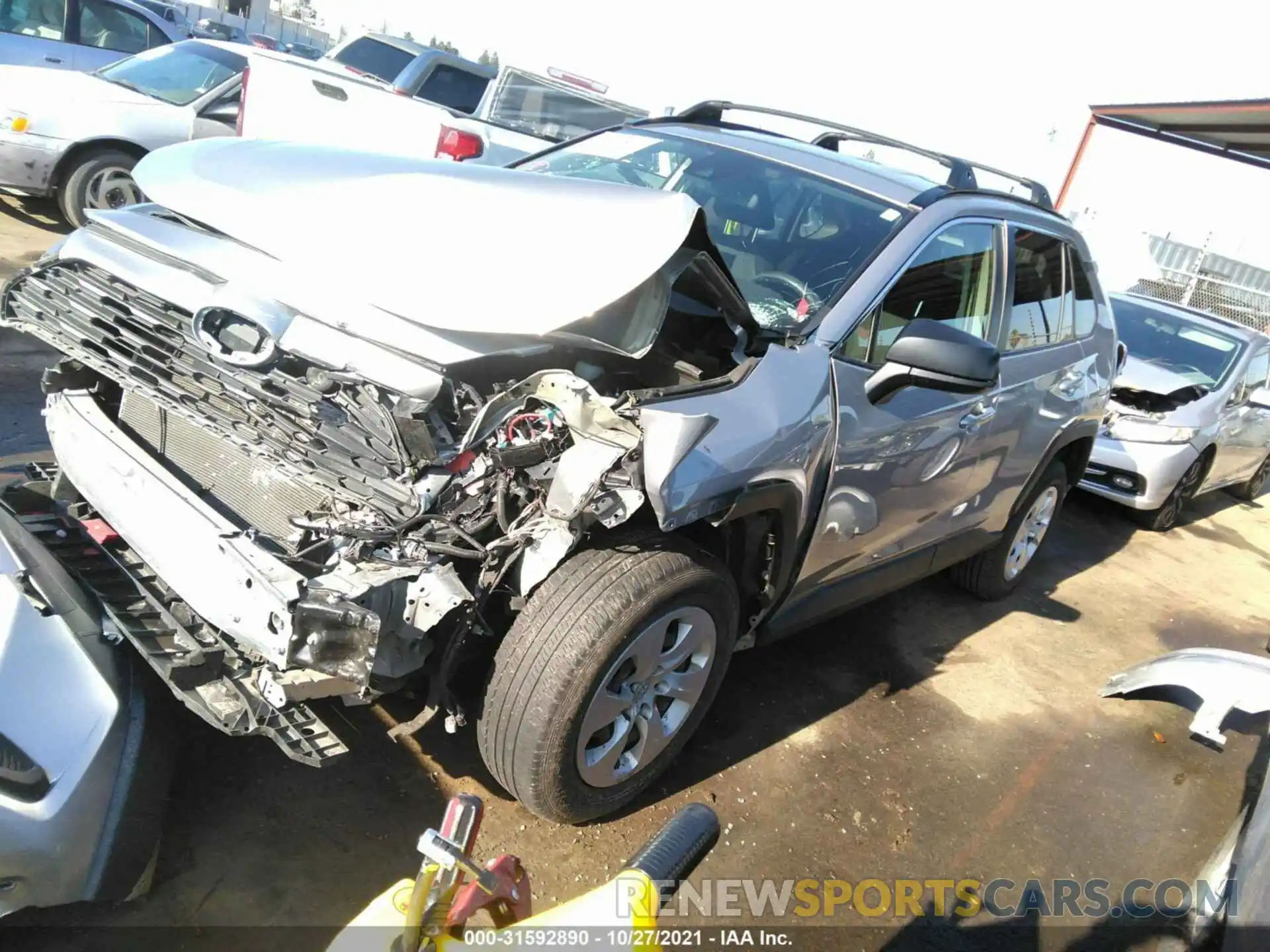 2 Photograph of a damaged car JTMH1RFVXKD019898 TOYOTA RAV4 2019