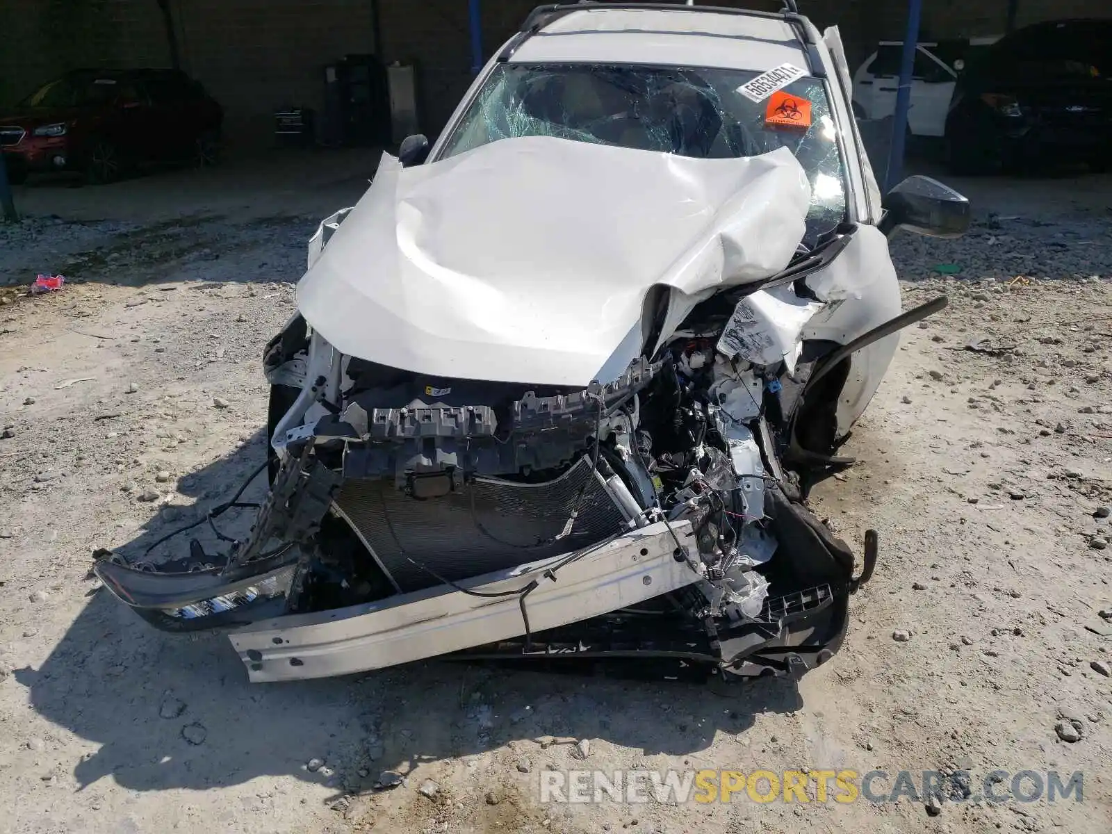 9 Photograph of a damaged car JTMH1RFVXKD021537 TOYOTA RAV4 2019