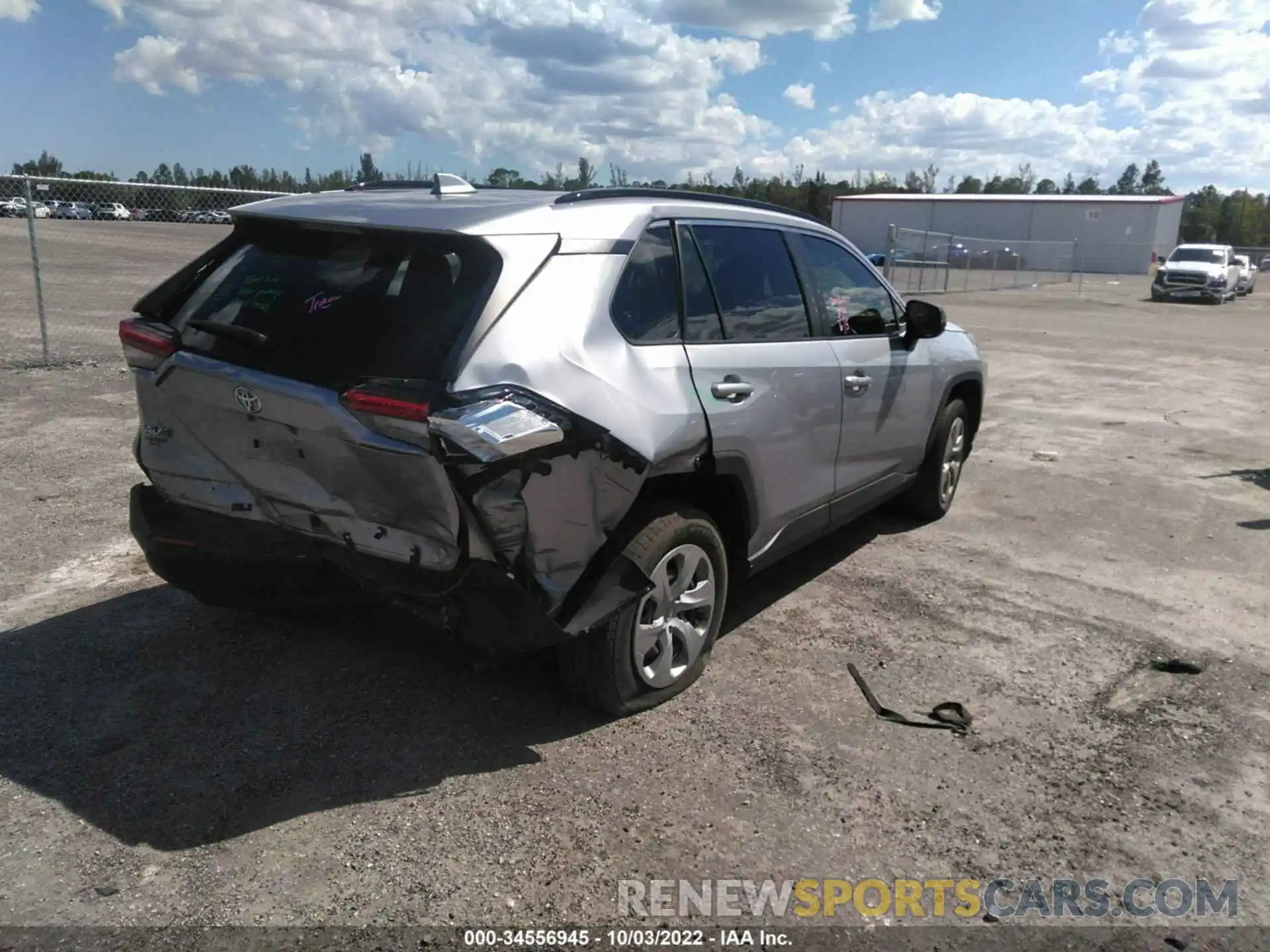 4 Photograph of a damaged car JTMH1RFVXKD041805 TOYOTA RAV4 2019