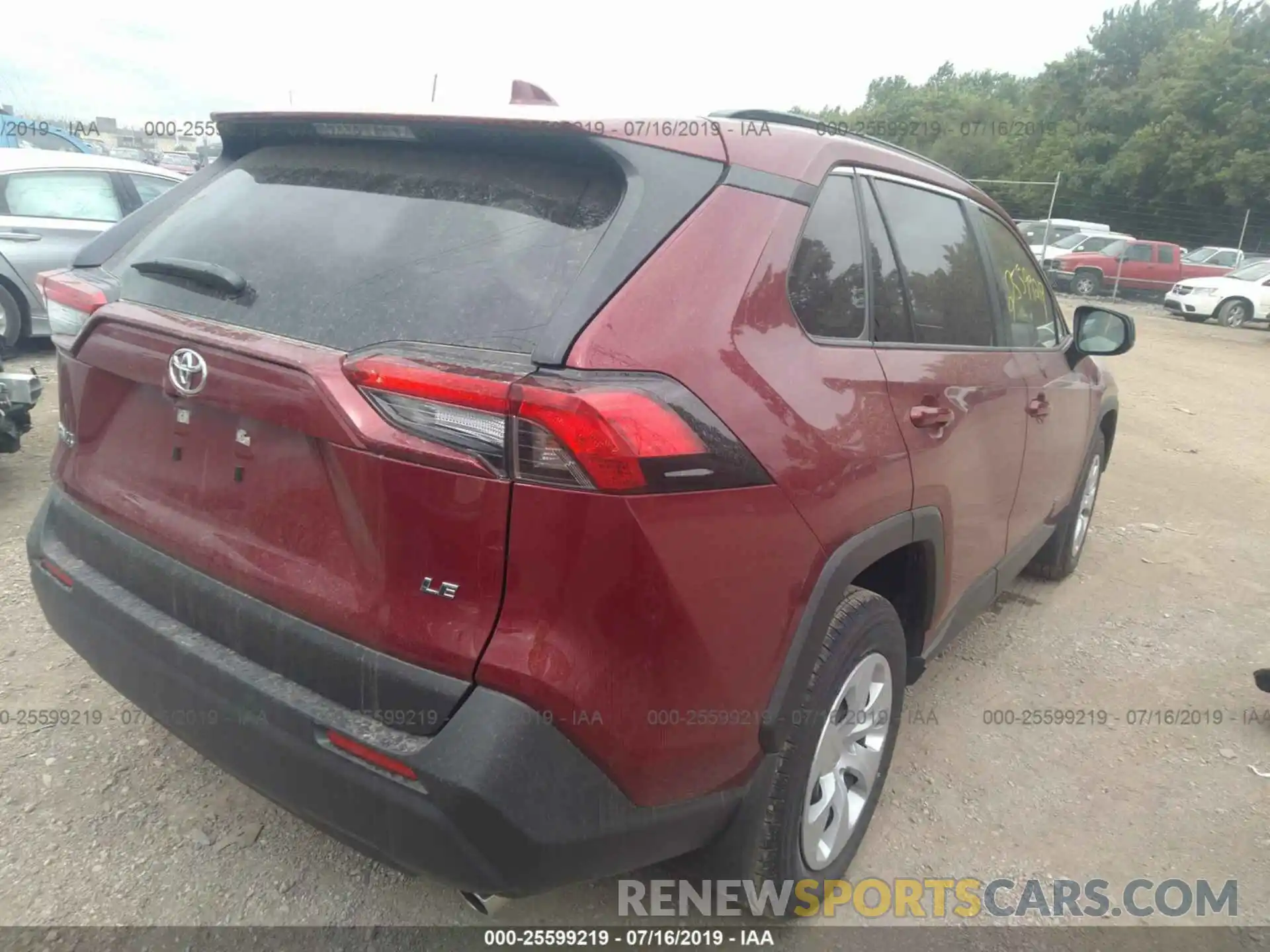 4 Photograph of a damaged car JTMH1RFVXKD506521 TOYOTA RAV4 2019