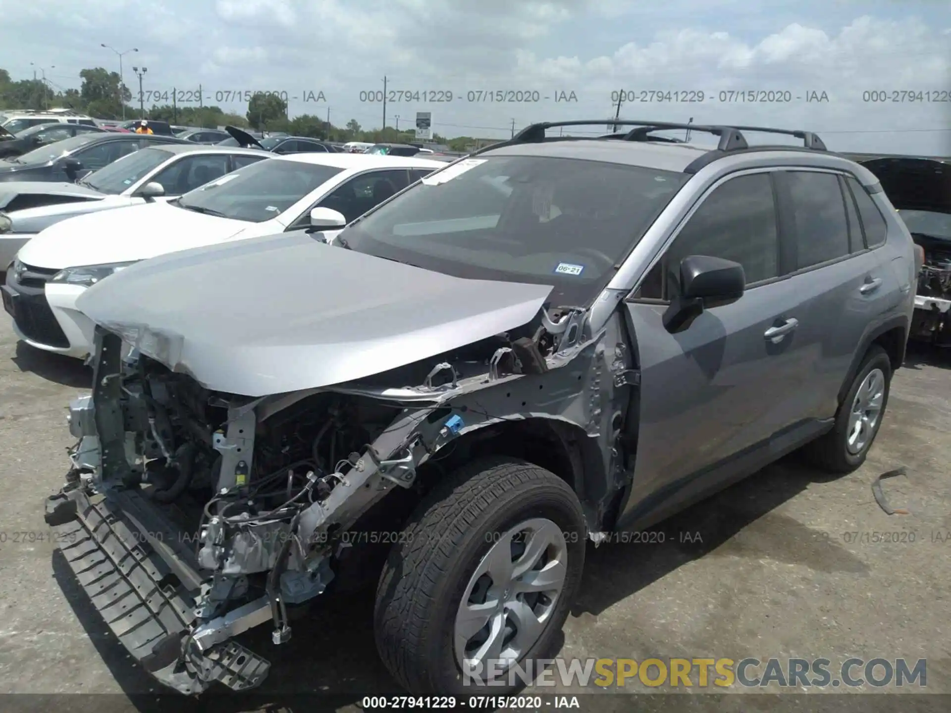 2 Photograph of a damaged car JTMH1RFVXKD507829 TOYOTA RAV4 2019