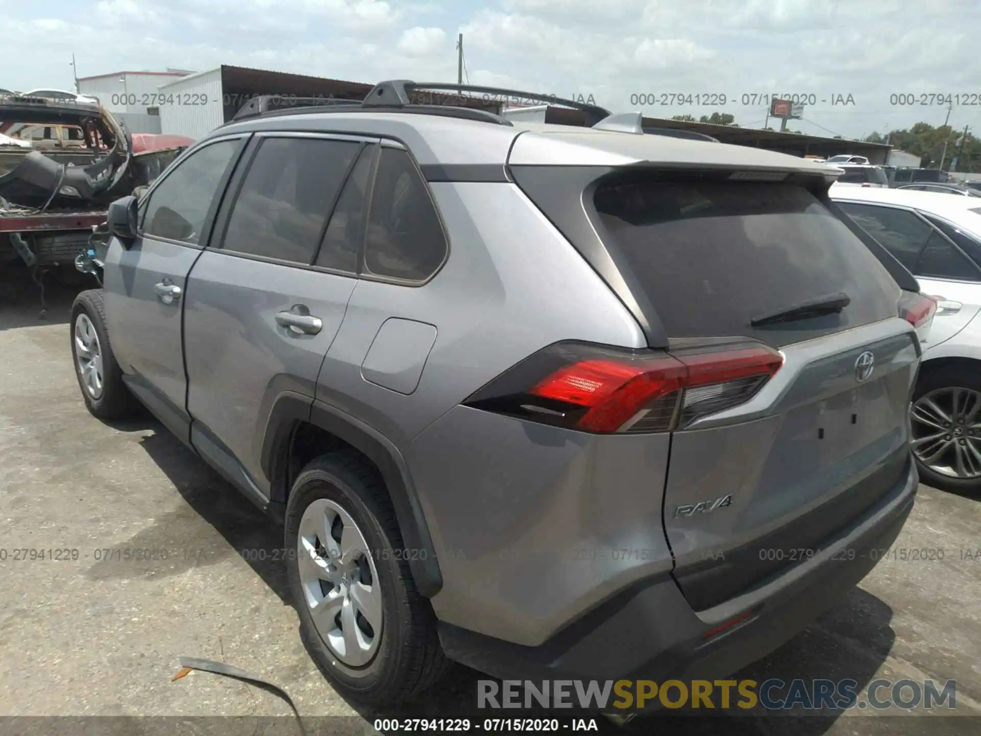 3 Photograph of a damaged car JTMH1RFVXKD507829 TOYOTA RAV4 2019