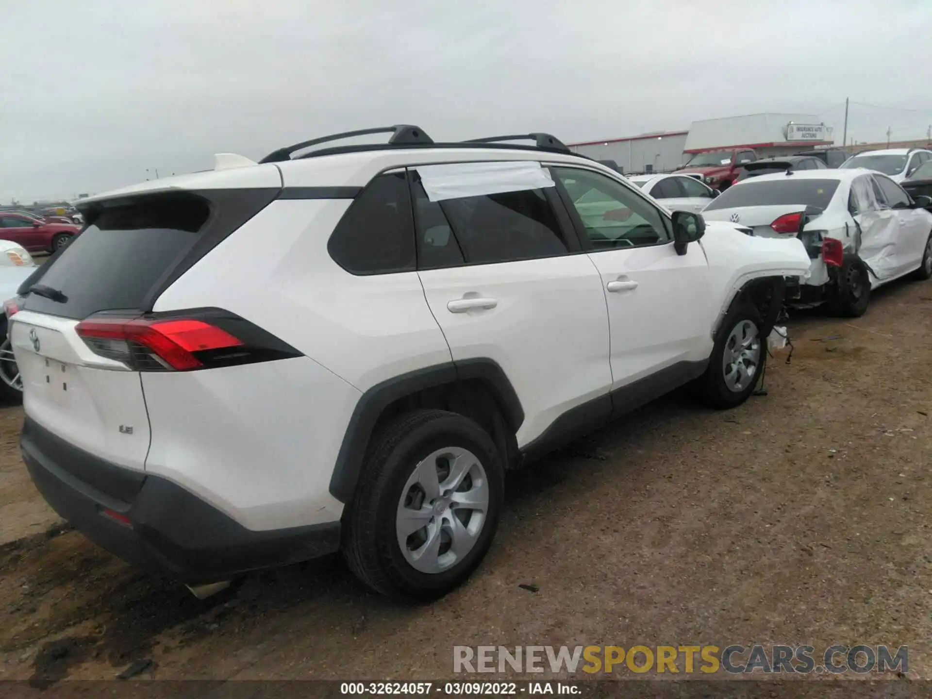 4 Photograph of a damaged car JTMH1RFVXKD507944 TOYOTA RAV4 2019