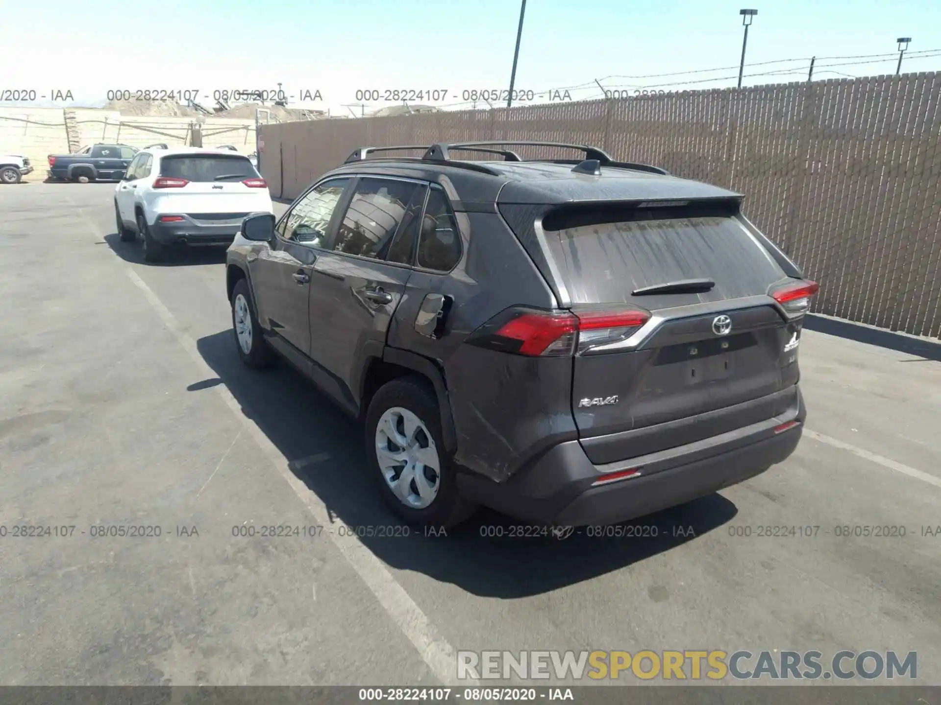 3 Photograph of a damaged car JTMH1RFVXKJ006506 TOYOTA RAV4 2019