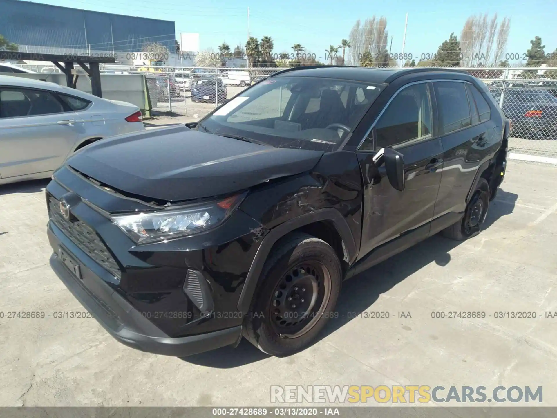 2 Photograph of a damaged car JTMH1RFVXKJ008515 TOYOTA RAV4 2019