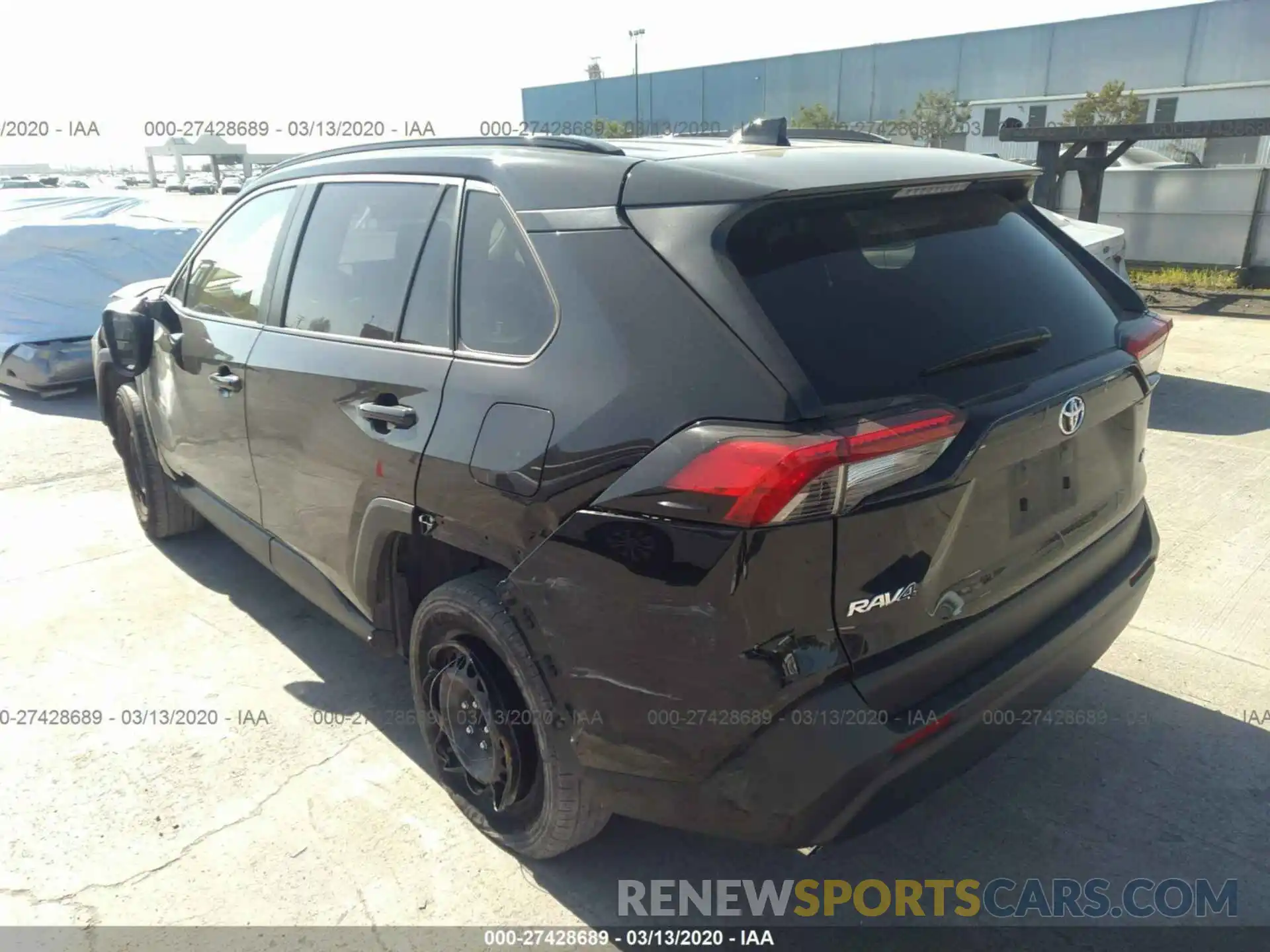 3 Photograph of a damaged car JTMH1RFVXKJ008515 TOYOTA RAV4 2019