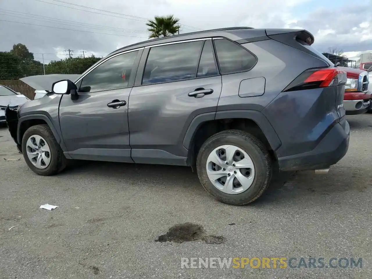 2 Photograph of a damaged car JTMH1RFVXKJ008644 TOYOTA RAV4 2019