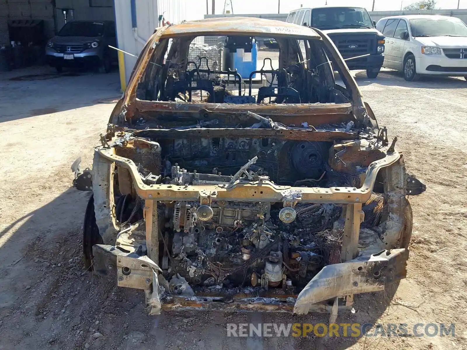 9 Photograph of a damaged car JTMH1RFVXKJ012645 TOYOTA RAV4 2019