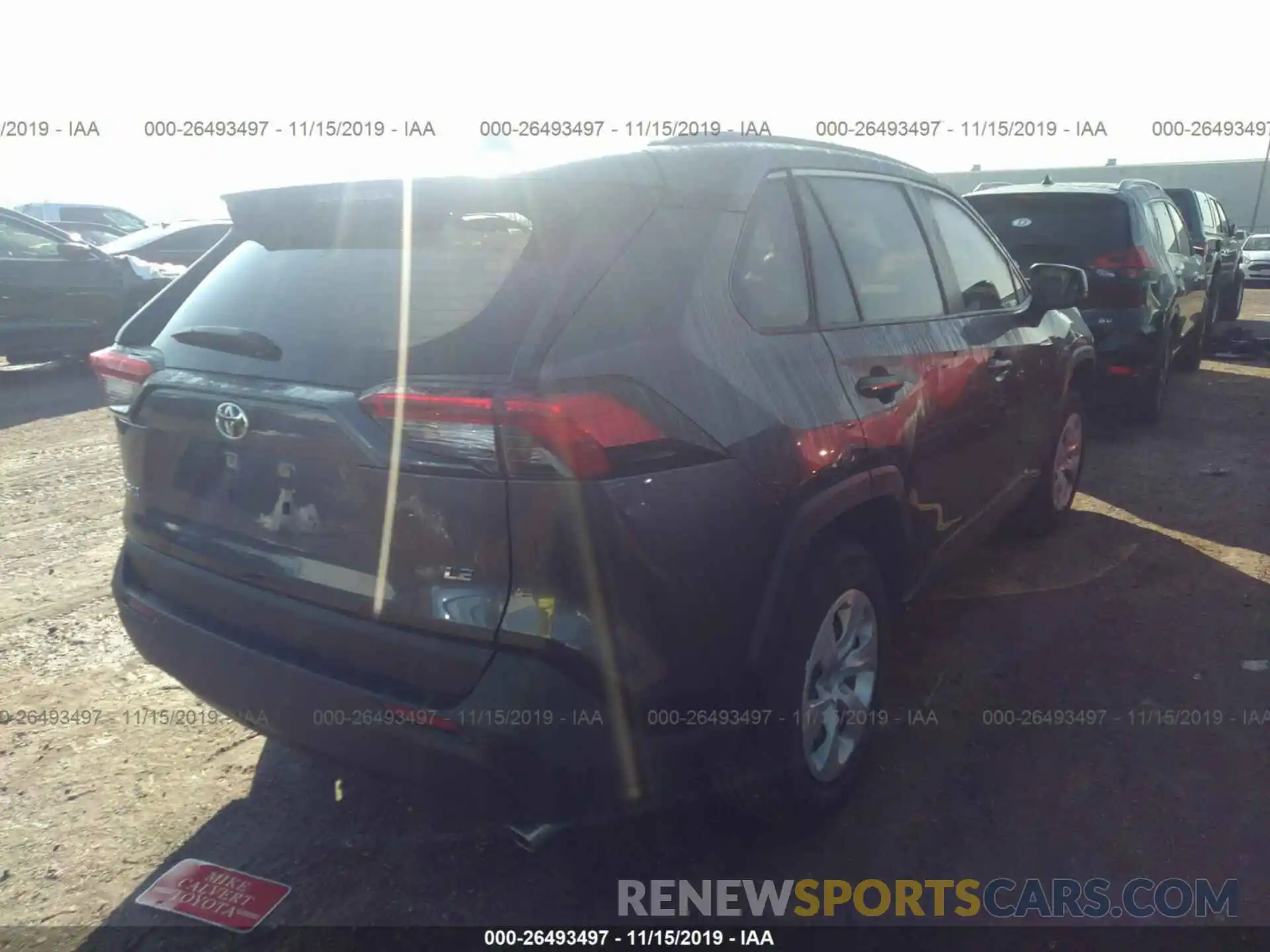 4 Photograph of a damaged car JTMH1RFVXKJ012774 TOYOTA RAV4 2019