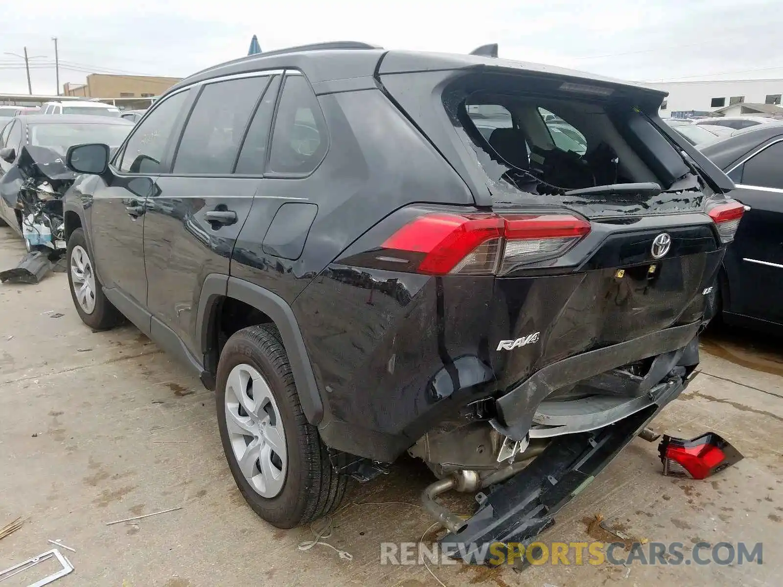 3 Photograph of a damaged car JTMH1RFVXKJ016310 TOYOTA RAV4 2019