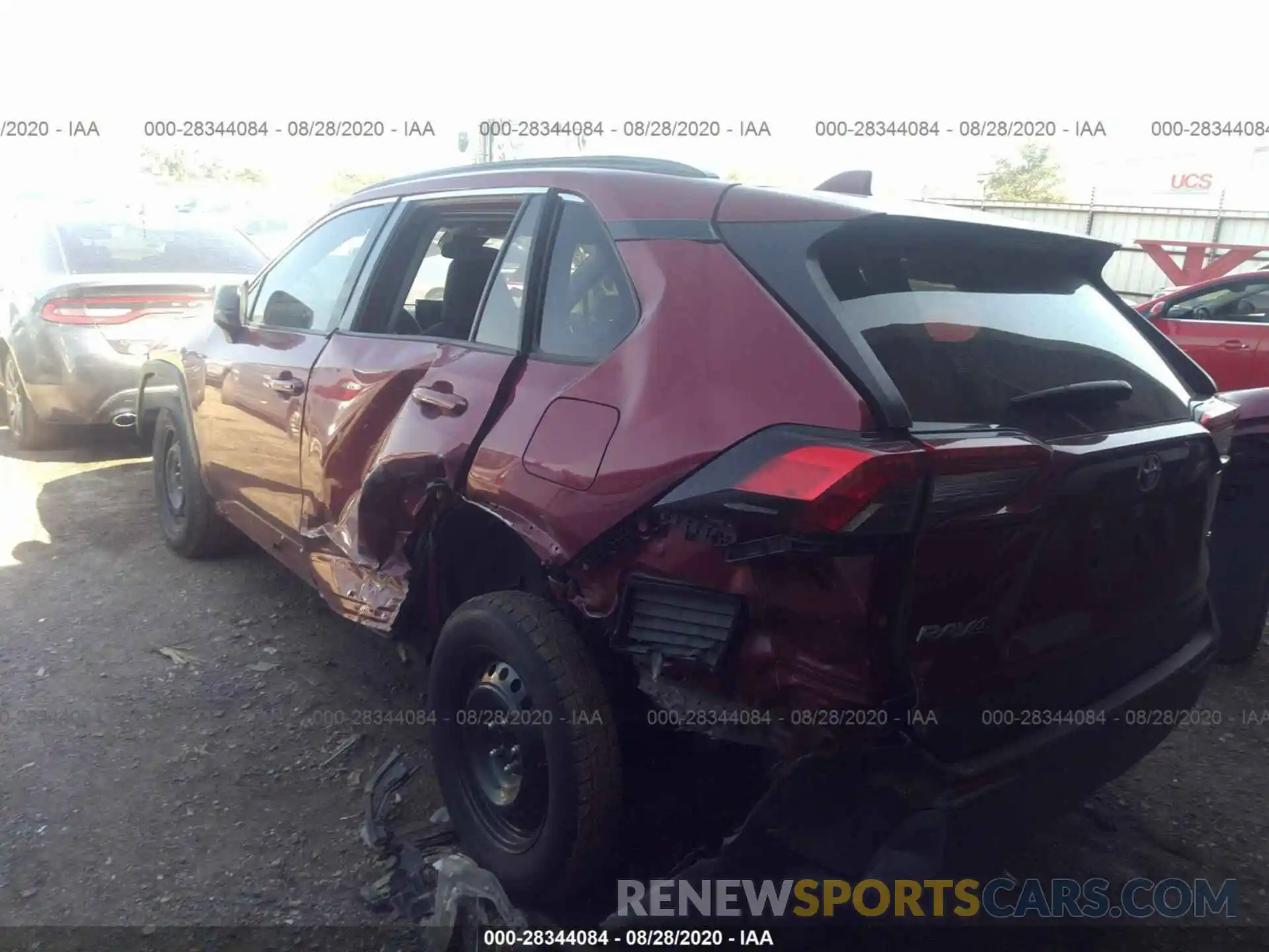 3 Photograph of a damaged car JTMH1RFVXKJ016923 TOYOTA RAV4 2019