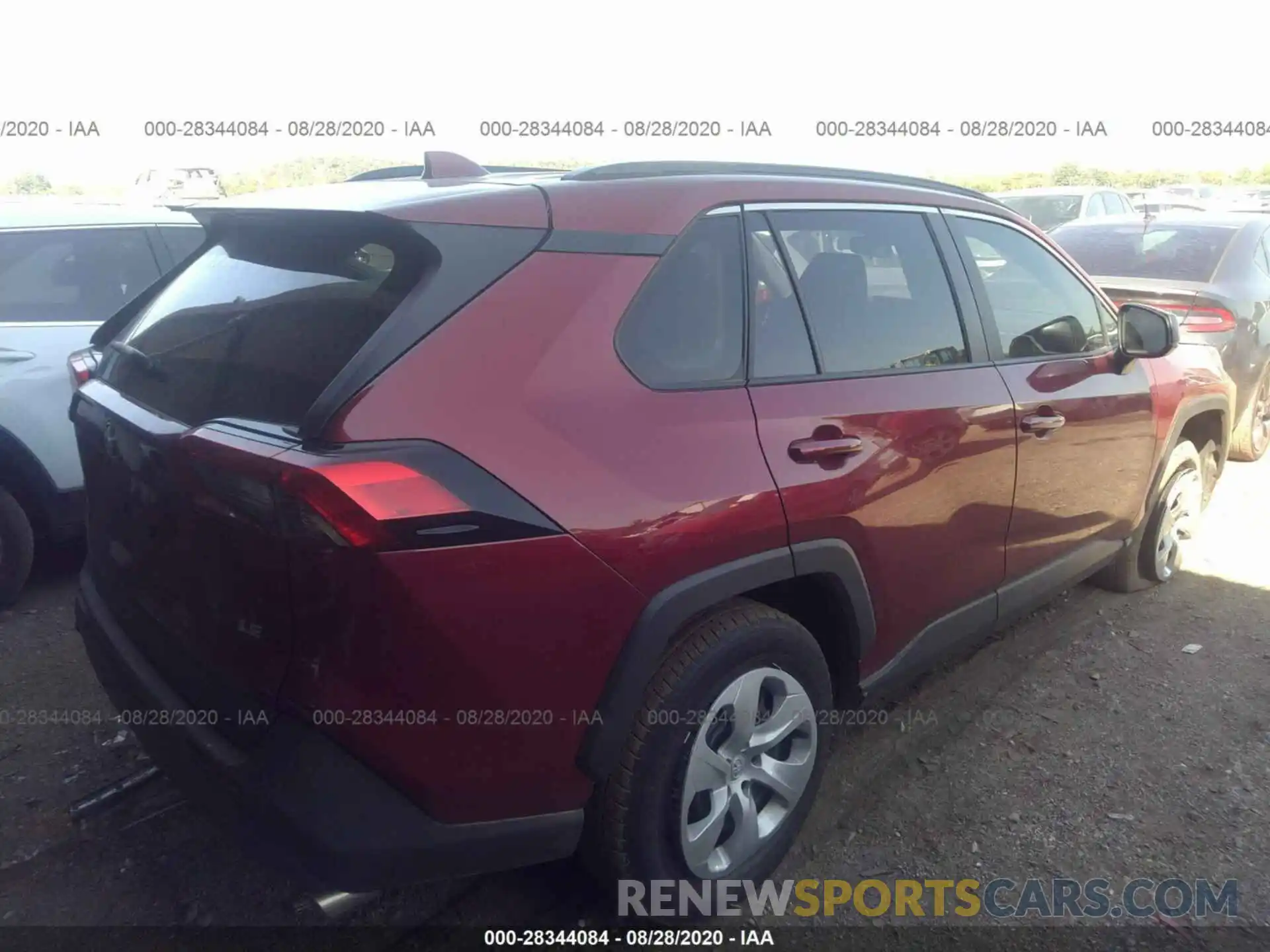 4 Photograph of a damaged car JTMH1RFVXKJ016923 TOYOTA RAV4 2019