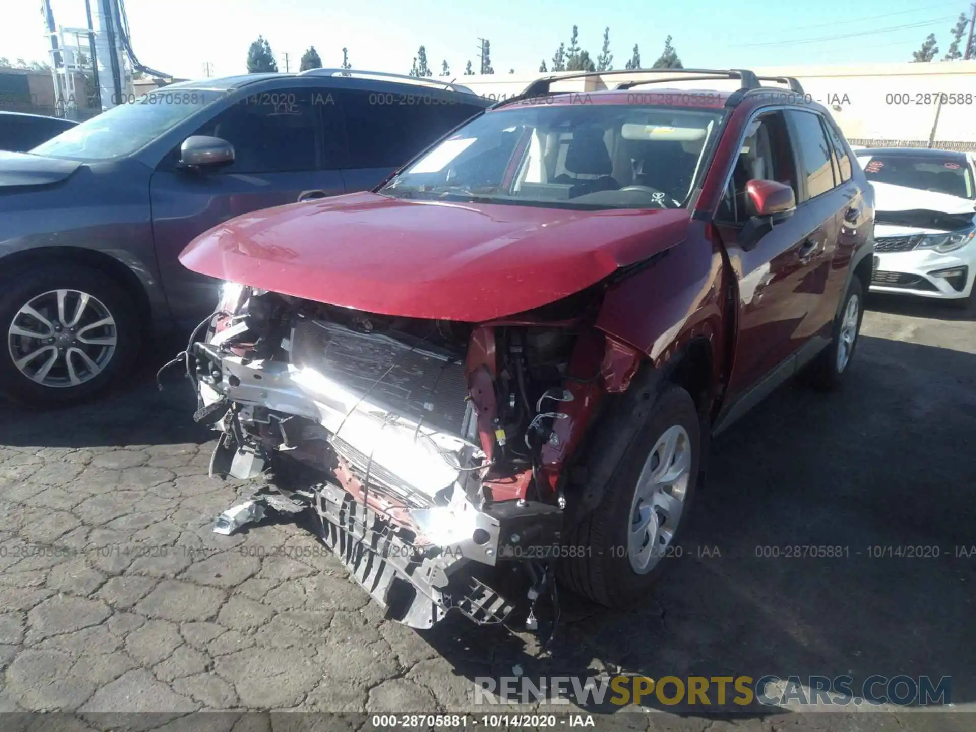 2 Photograph of a damaged car JTMK1RFV0KD006924 TOYOTA RAV4 2019