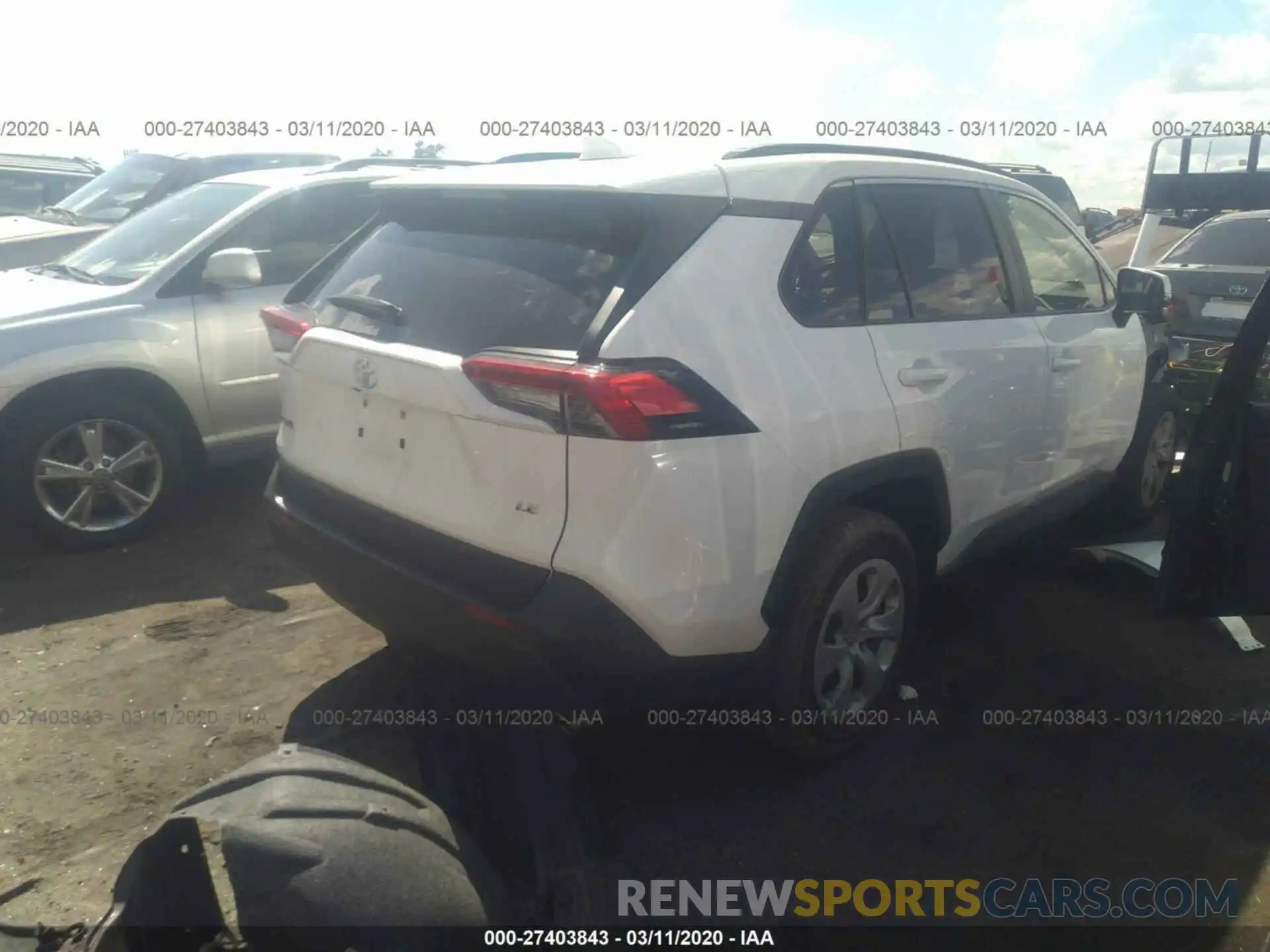 4 Photograph of a damaged car JTMK1RFV0KD024999 TOYOTA RAV4 2019