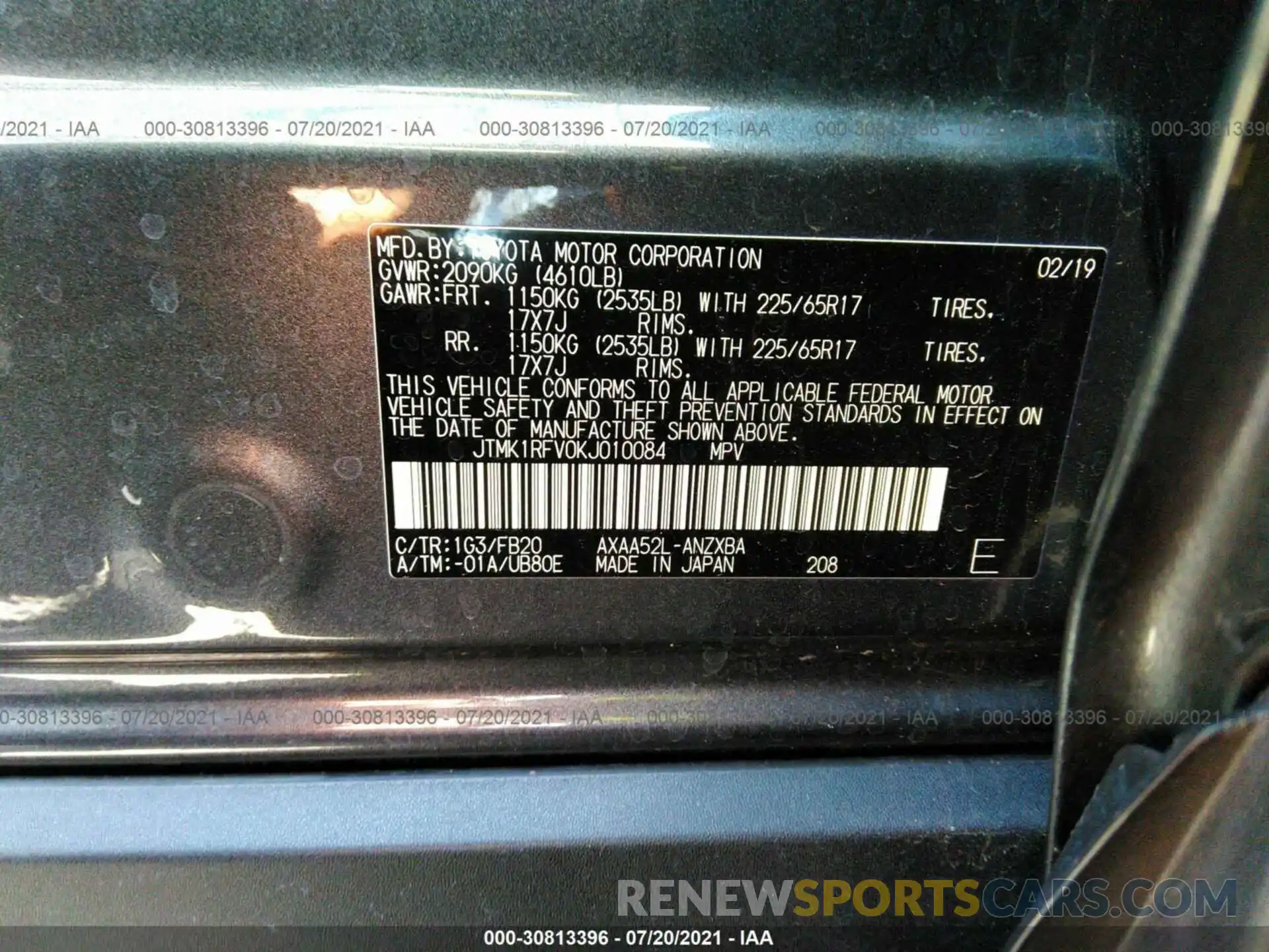 9 Photograph of a damaged car JTMK1RFV0KJ010084 TOYOTA RAV4 2019