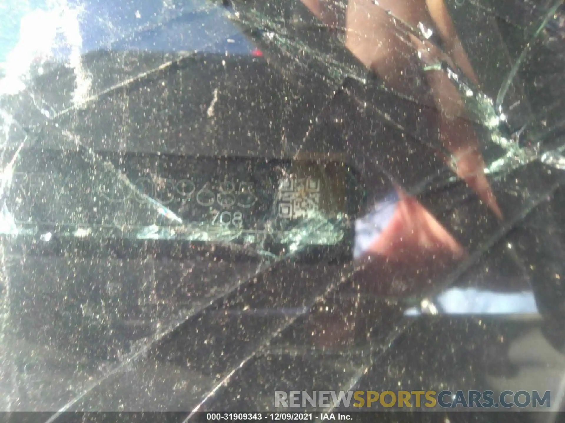 9 Photograph of a damaged car JTMK1RFV1KD009685 TOYOTA RAV4 2019