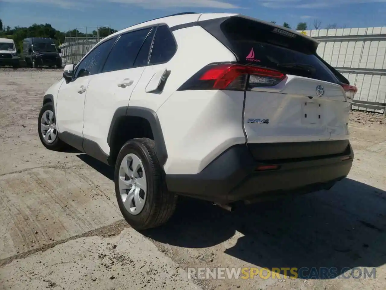 3 Фотография поврежденного автомобиля JTMK1RFV1KD012635 TOYOTA RAV4 2019