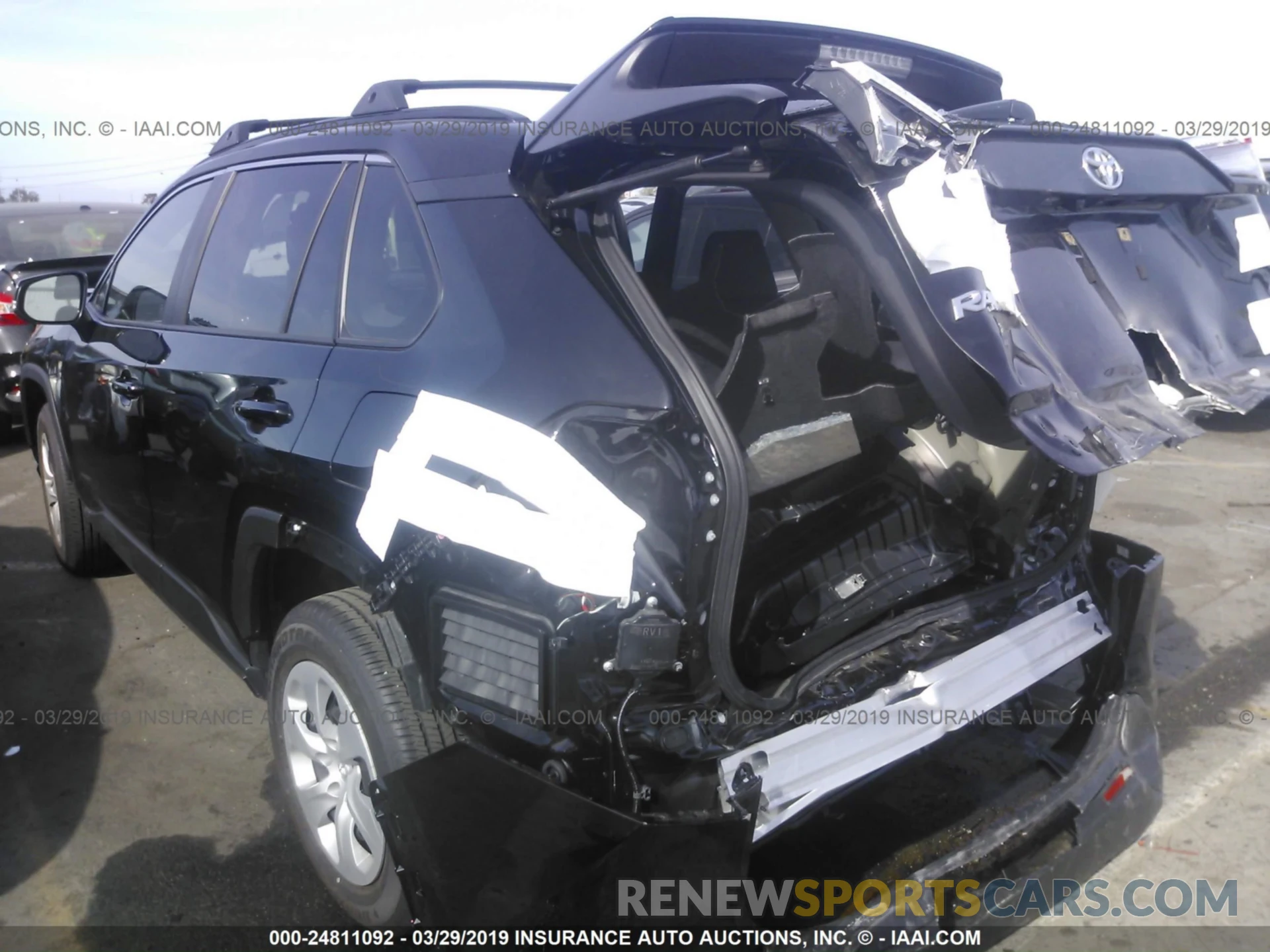 6 Photograph of a damaged car JTMK1RFV2KD004902 TOYOTA RAV4 2019