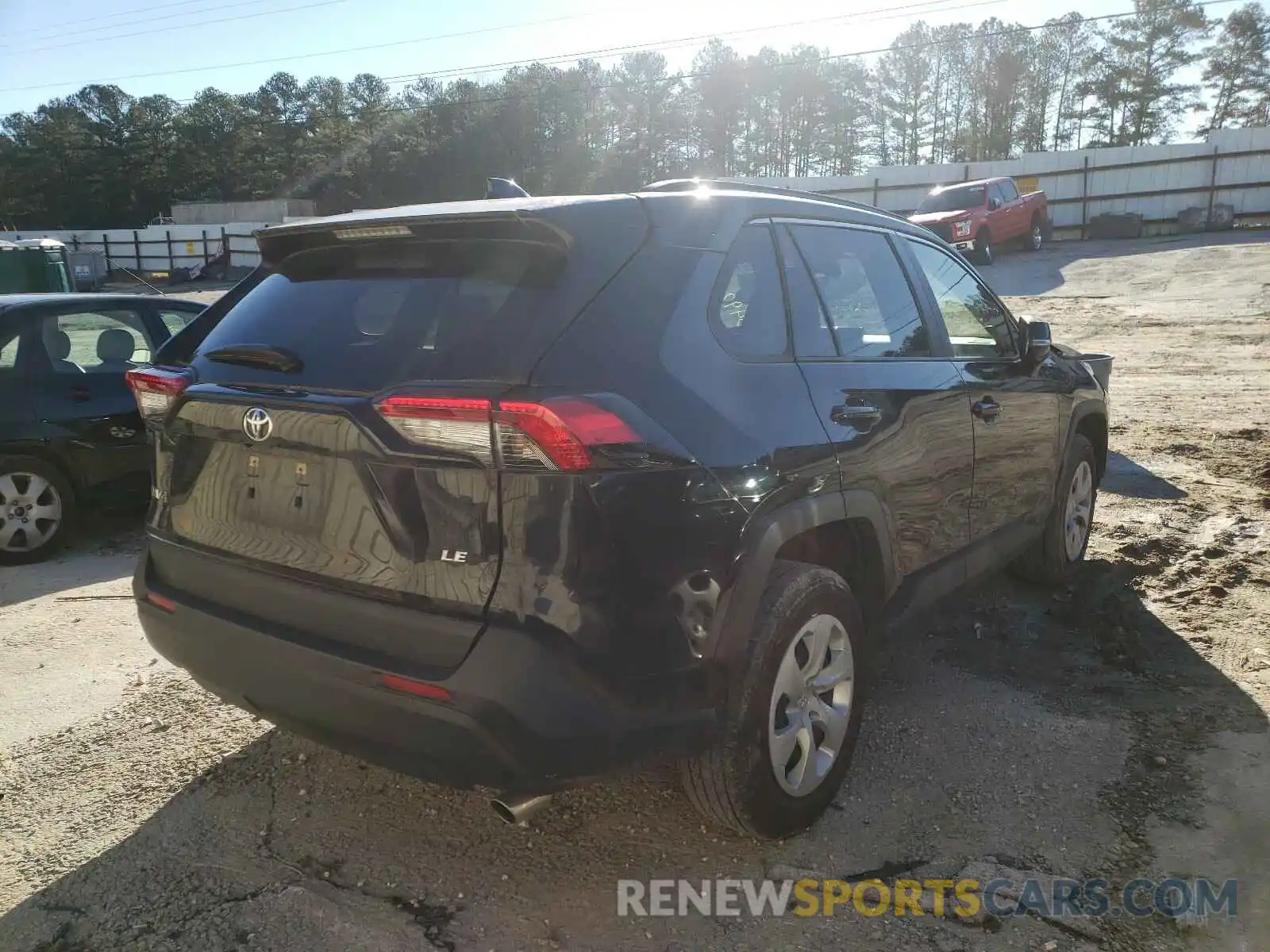 4 Photograph of a damaged car JTMK1RFV2KD029167 TOYOTA RAV4 2019