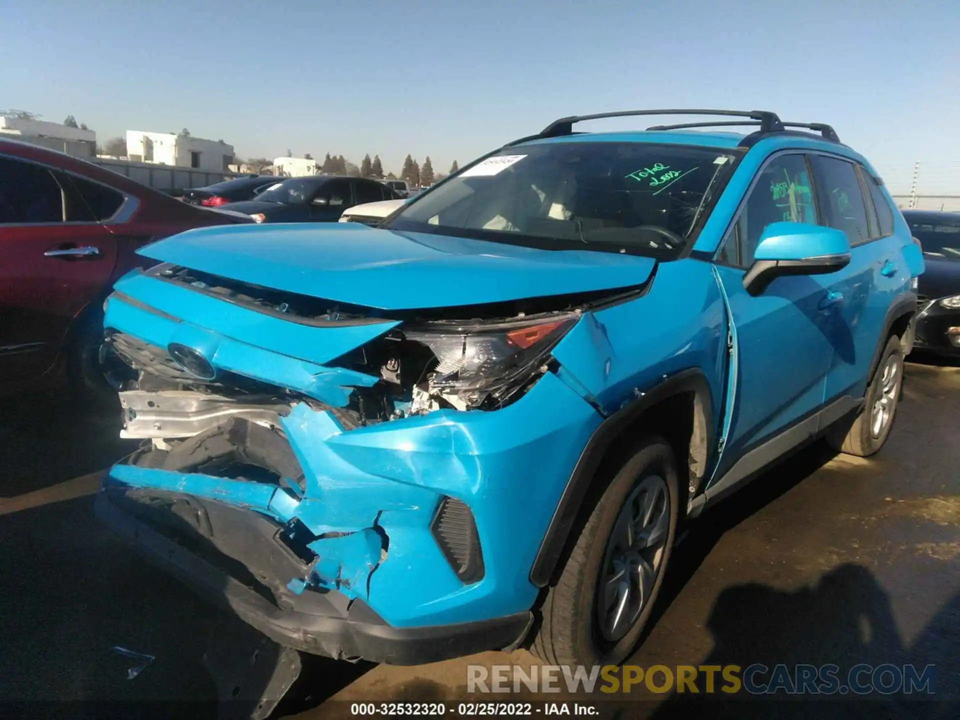 2 Photograph of a damaged car JTMK1RFV2KJ013570 TOYOTA RAV4 2019