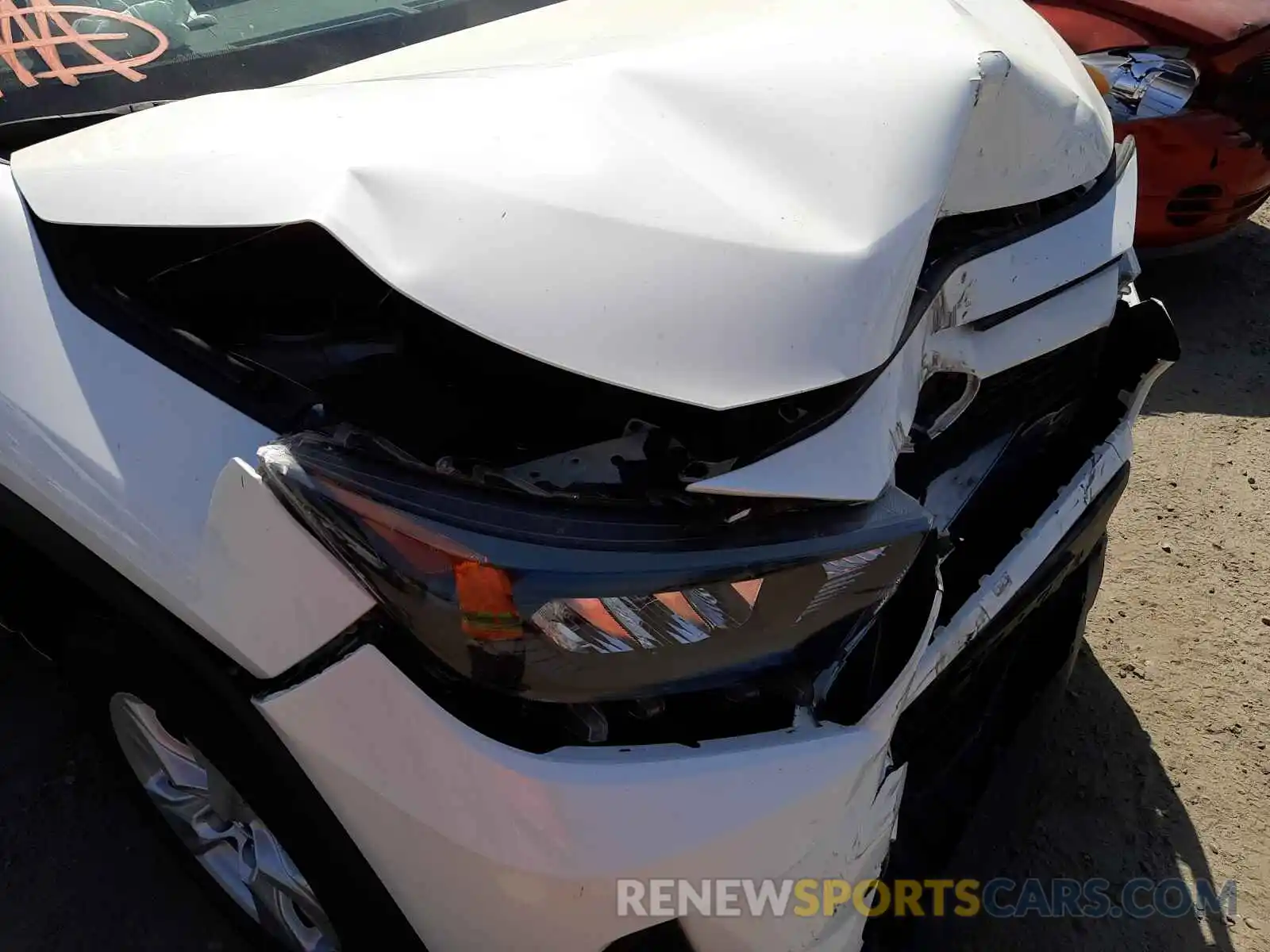 9 Photograph of a damaged car JTMK1RFV3KD006139 TOYOTA RAV4 2019