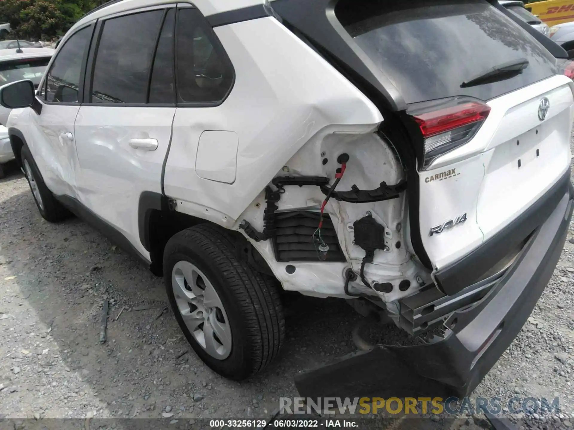 6 Photograph of a damaged car JTMK1RFV3KD006724 TOYOTA RAV4 2019