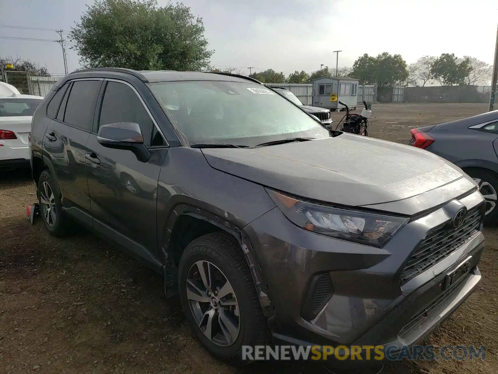 1 Photograph of a damaged car JTMK1RFV3KD038024 TOYOTA RAV4 2019