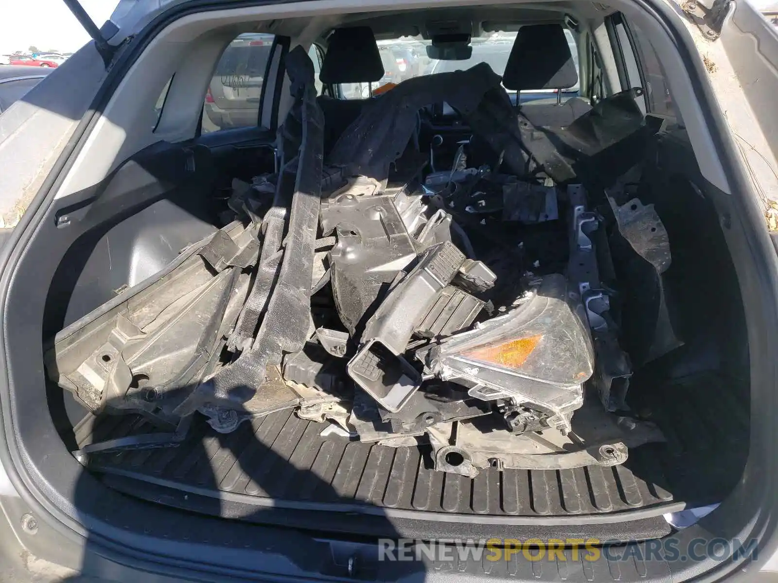 9 Photograph of a damaged car JTMK1RFV4KD504009 TOYOTA RAV4 2019