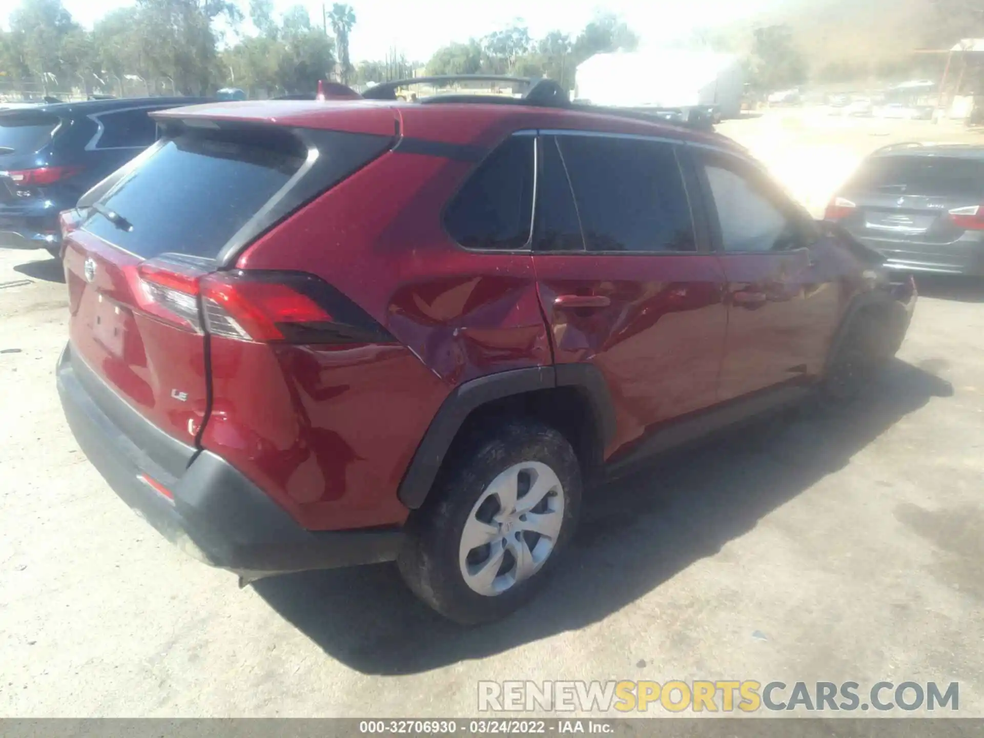 4 Photograph of a damaged car JTMK1RFV4KD506259 TOYOTA RAV4 2019