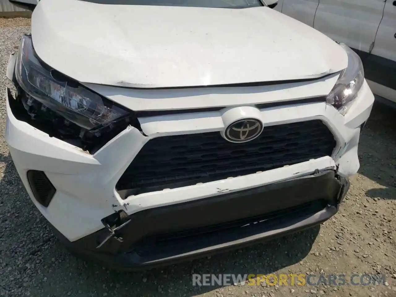 9 Photograph of a damaged car JTMK1RFV4KJ015532 TOYOTA RAV4 2019