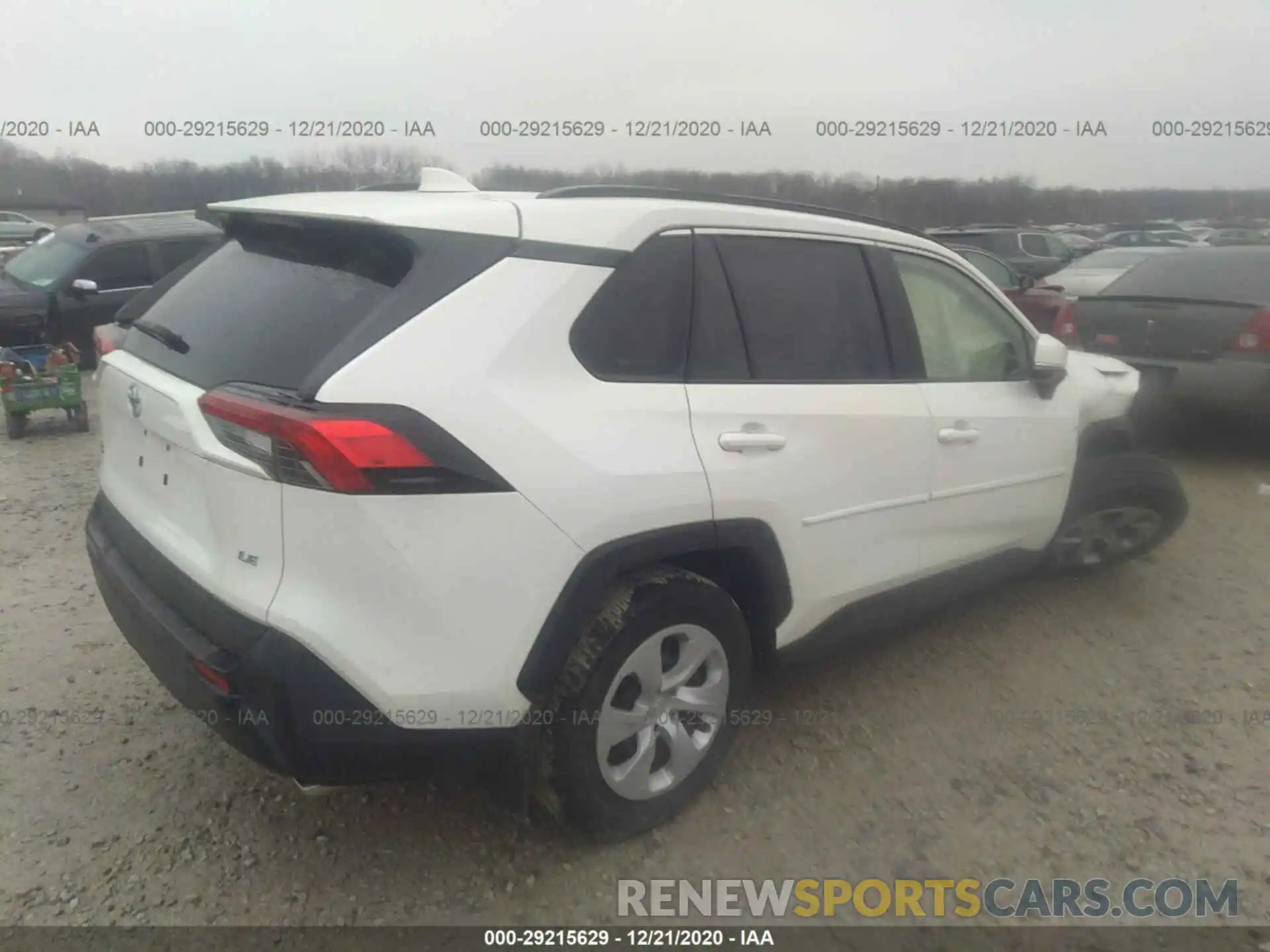 4 Photograph of a damaged car JTMK1RFV6KJ008288 TOYOTA RAV4 2019