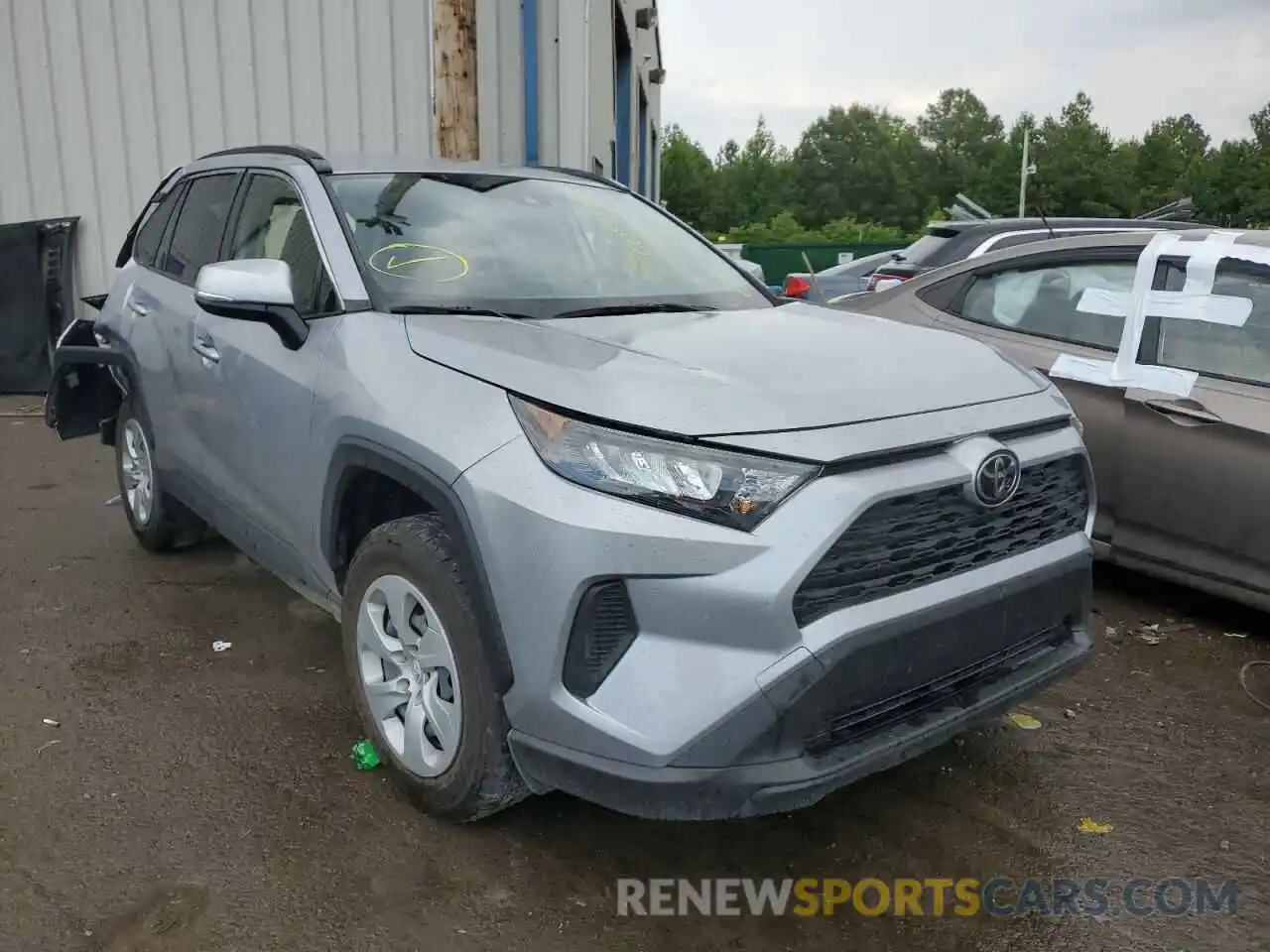 1 Photograph of a damaged car JTMK1RFV7KD011585 TOYOTA RAV4 2019