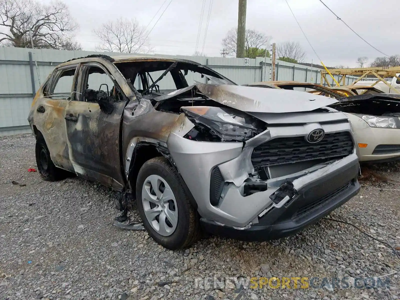 1 Photograph of a damaged car JTMK1RFV7KJ009644 TOYOTA RAV4 2019