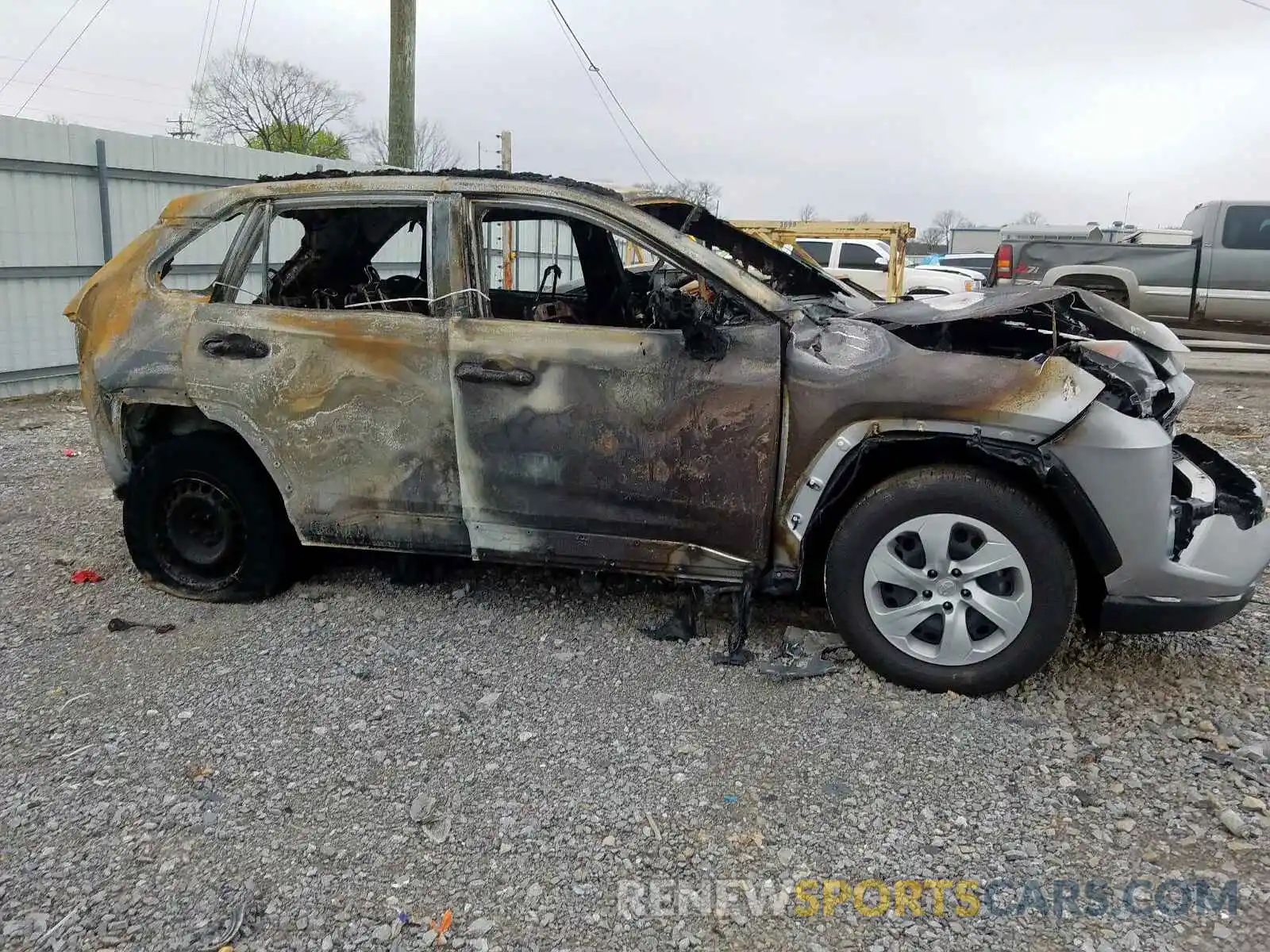 9 Photograph of a damaged car JTMK1RFV7KJ009644 TOYOTA RAV4 2019