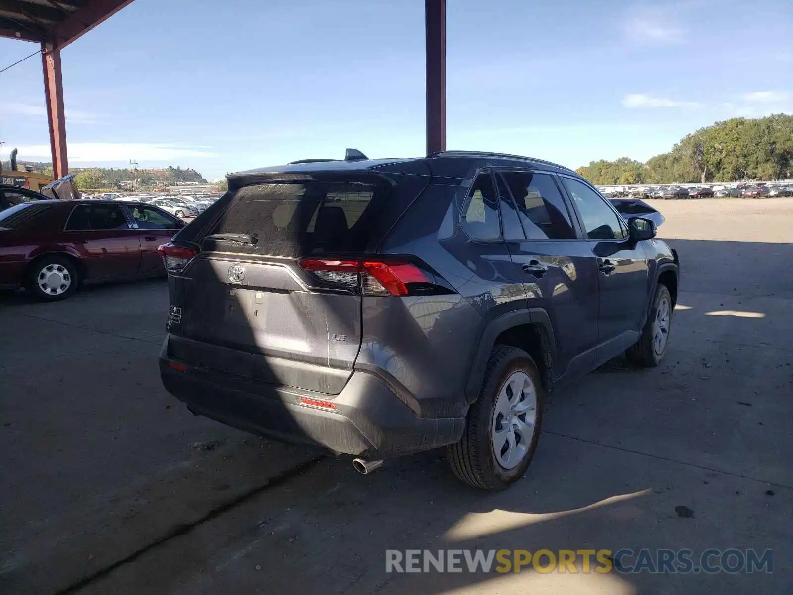 4 Photograph of a damaged car JTMK1RFV8KD021963 TOYOTA RAV4 2019