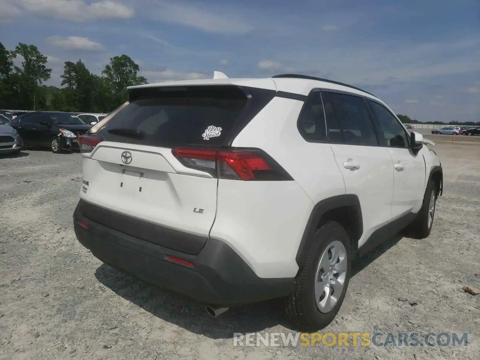 4 Photograph of a damaged car JTMK1RFV8KD032753 TOYOTA RAV4 2019