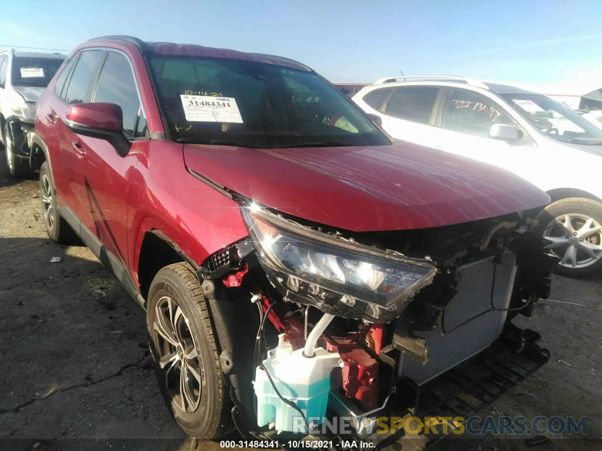 1 Фотография поврежденного автомобиля JTMK1RFV8KD042070 TOYOTA RAV4 2019