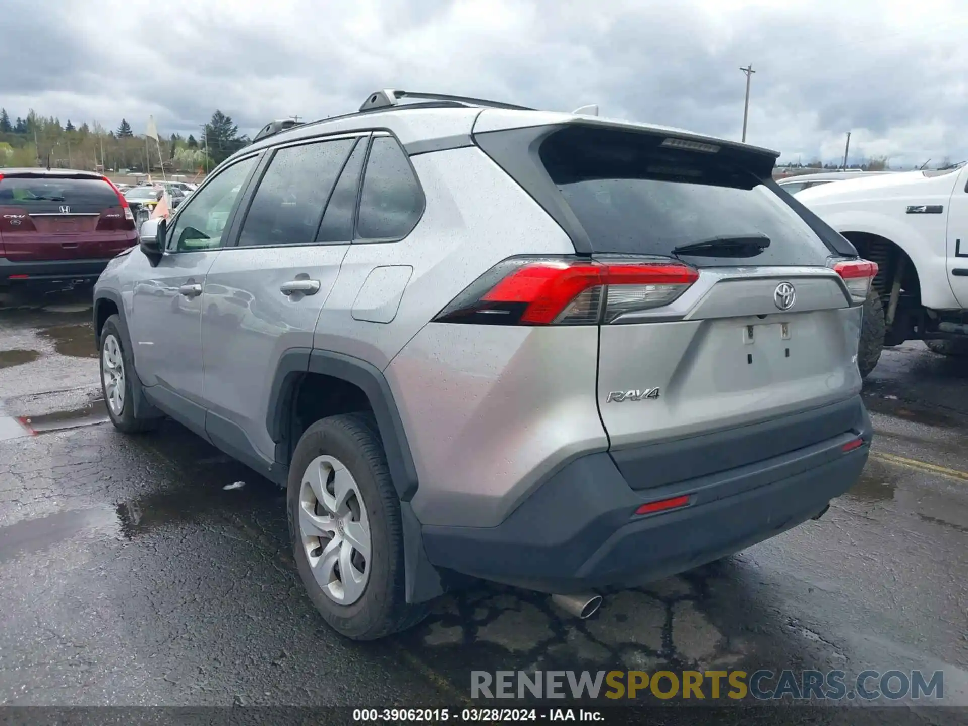 3 Photograph of a damaged car JTMK1RFV8KJ002251 TOYOTA RAV4 2019