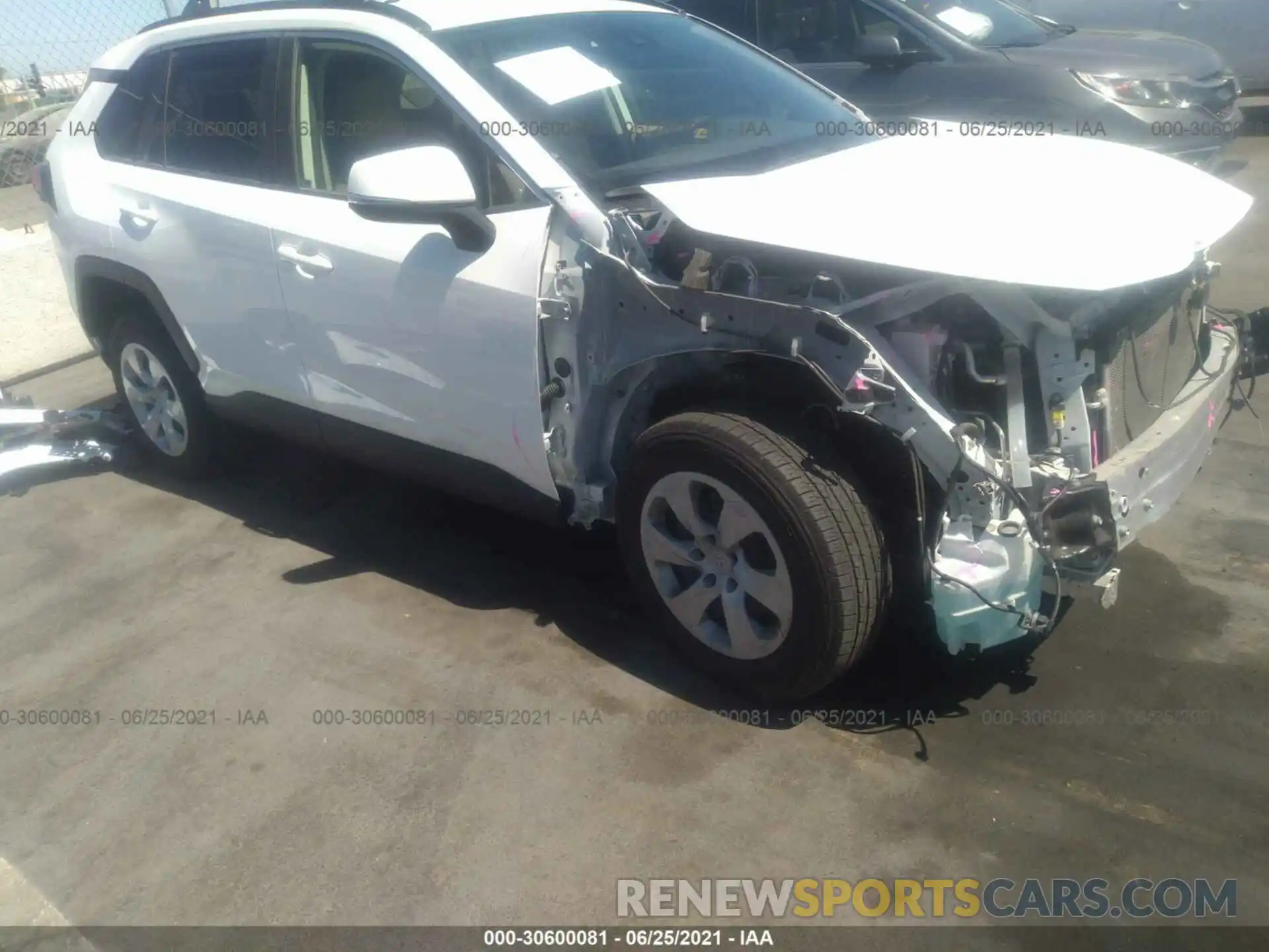 1 Photograph of a damaged car JTMK1RFV8KJ006719 TOYOTA RAV4 2019