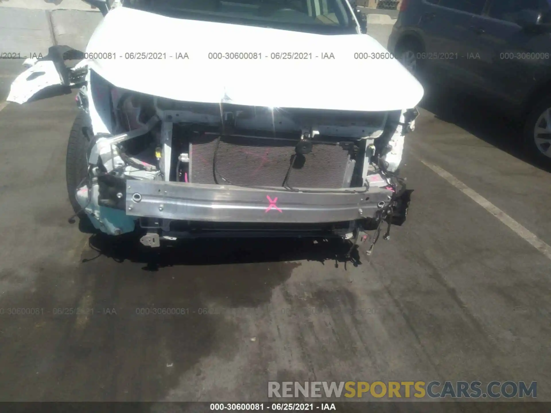 6 Photograph of a damaged car JTMK1RFV8KJ006719 TOYOTA RAV4 2019