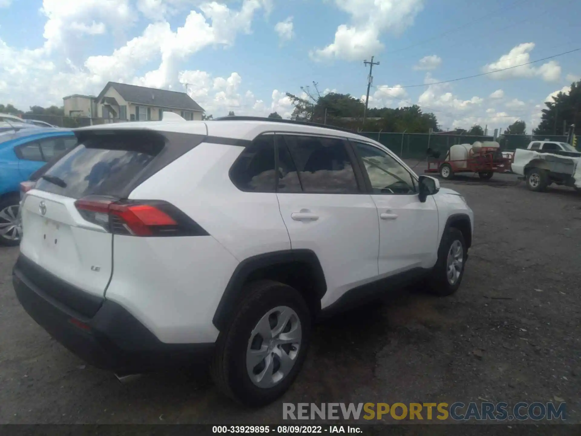 4 Фотография поврежденного автомобиля JTMK1RFV8KJ007045 TOYOTA RAV4 2019