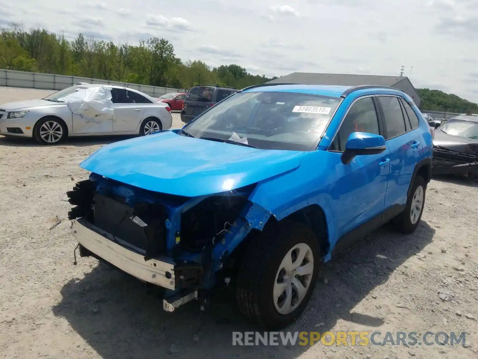 2 Photograph of a damaged car JTMK1RFV9KJ003070 TOYOTA RAV4 2019