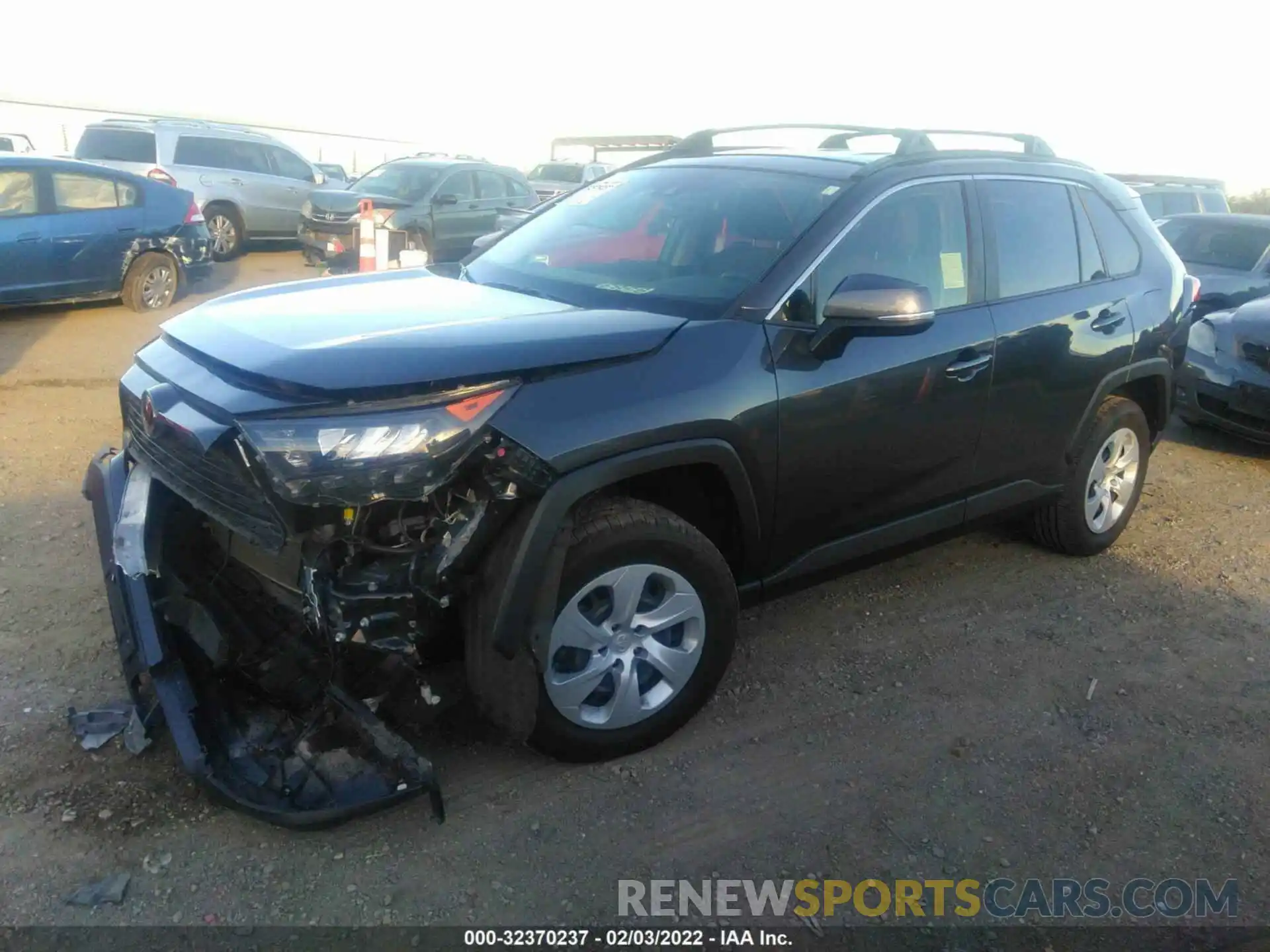 2 Photograph of a damaged car JTMK1RFV9KJ006020 TOYOTA RAV4 2019